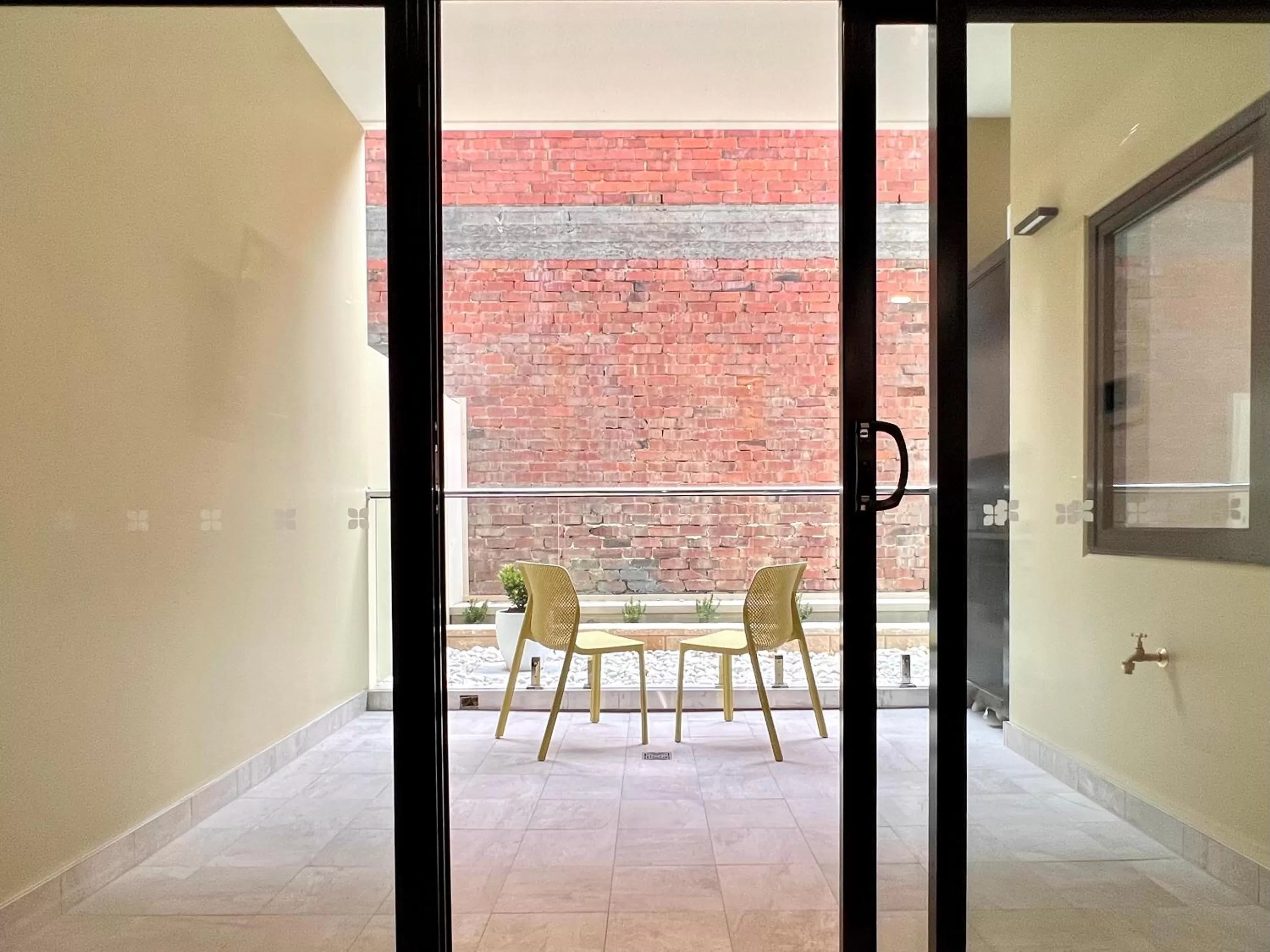 Balcony/Terrace in Sixty Six Boutique Apartments