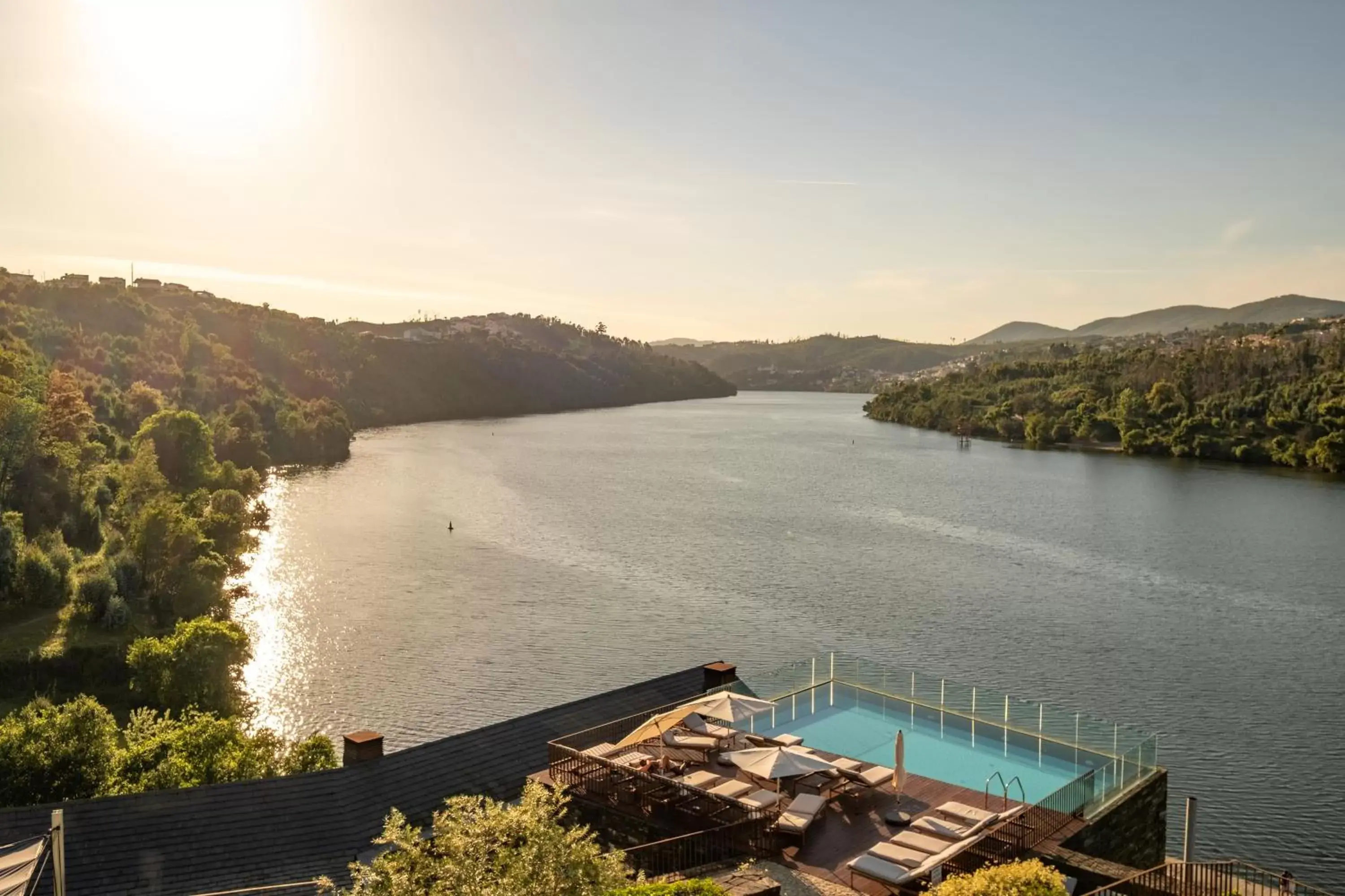 Pool view in Octant Douro