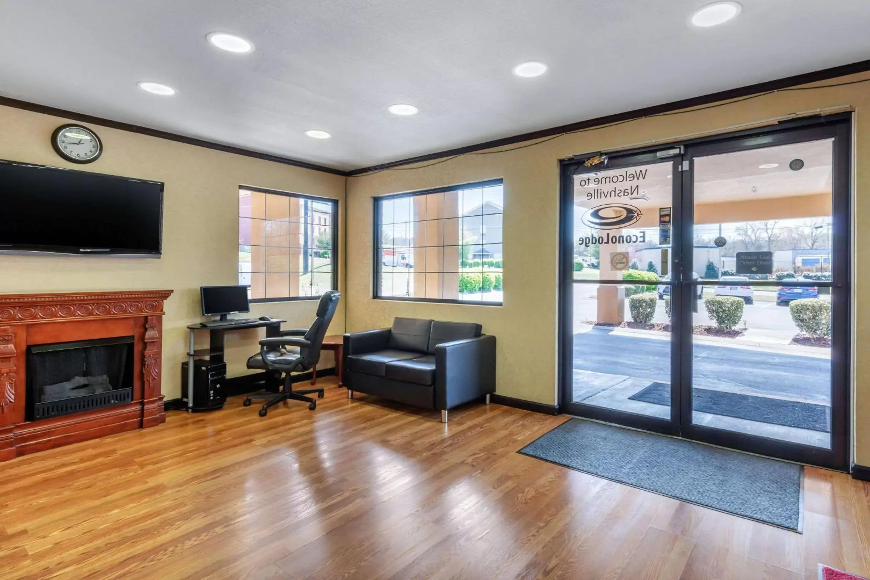 Lobby or reception in Econo Lodge Nashville Airport East