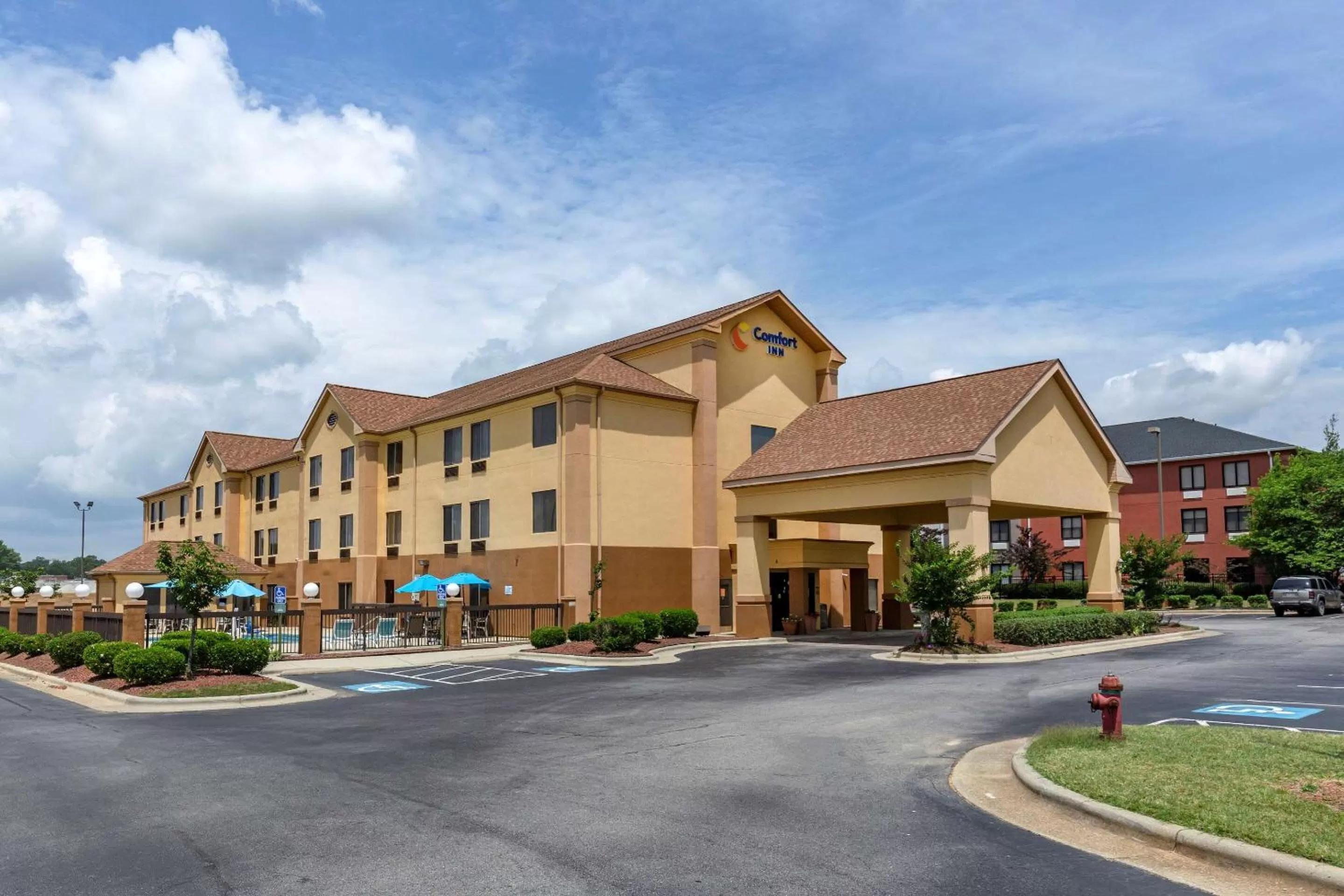 Property building in Comfort Inn Garner Clayton I-40