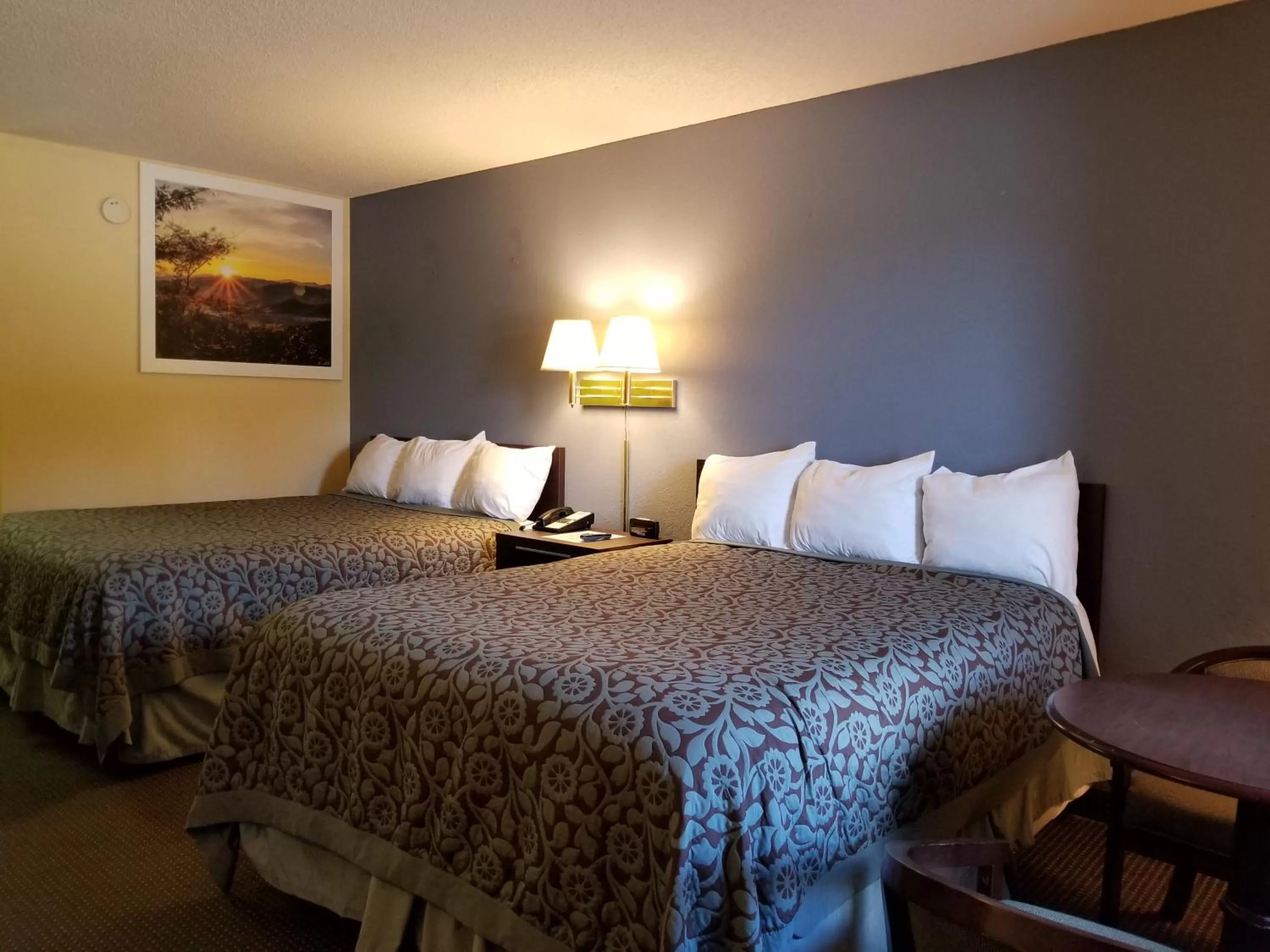 Bed in Days Inn by Wyndham Camilla