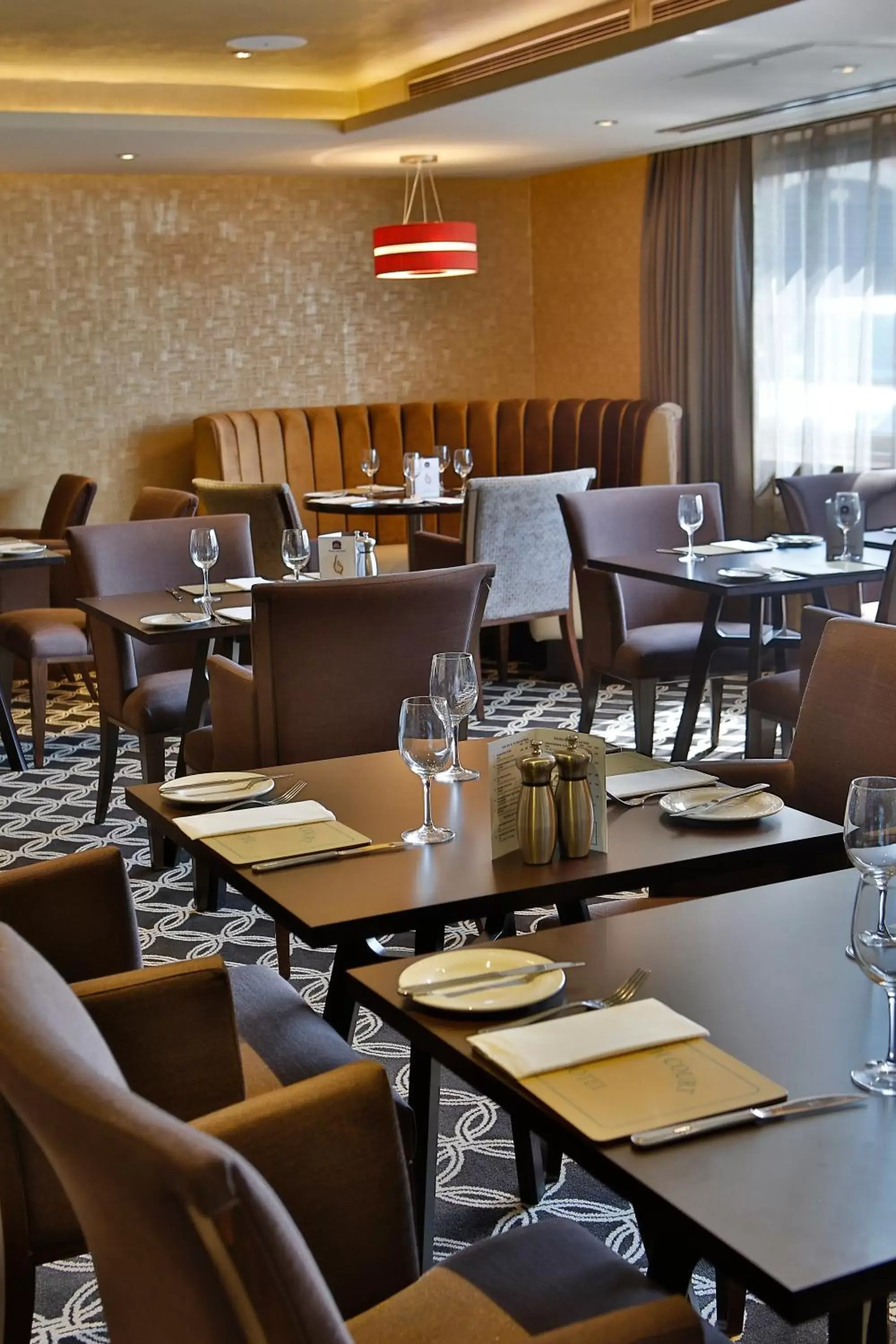Restaurant/Places to Eat in Best Western Heath Court Hotel