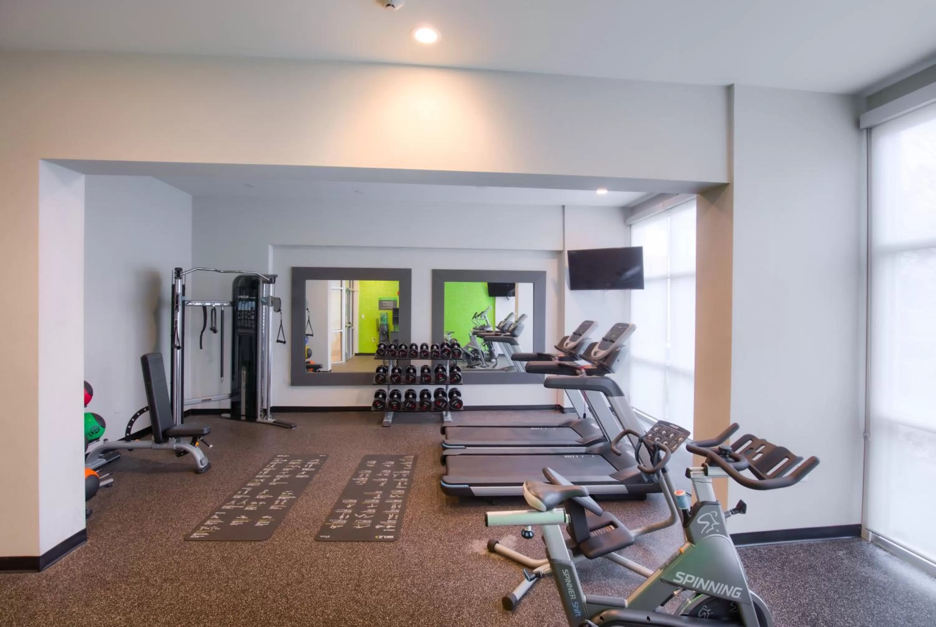 Fitness centre/facilities in La Quinta by Wyndham Mobile