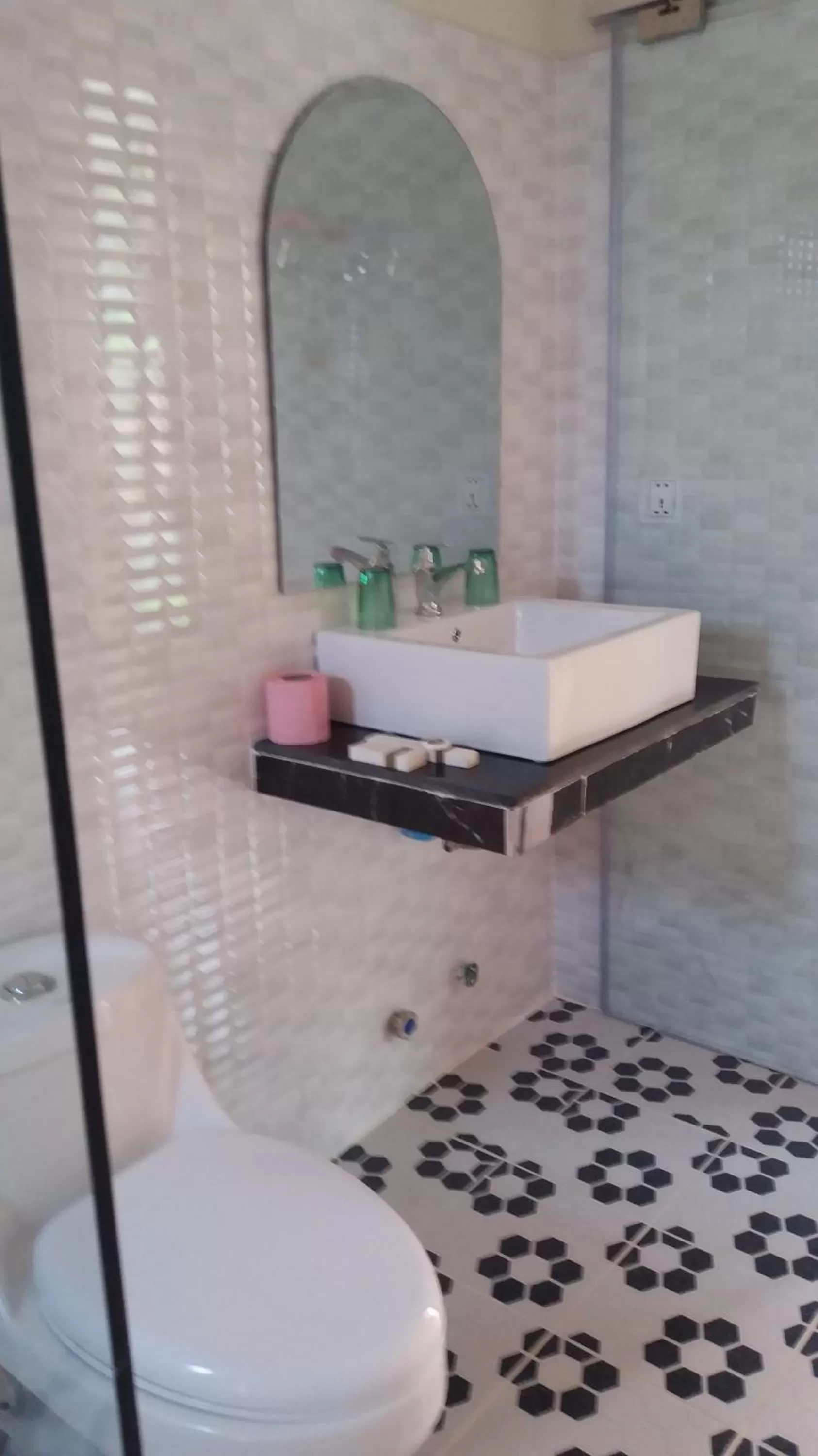 Bathroom in Spayhiti