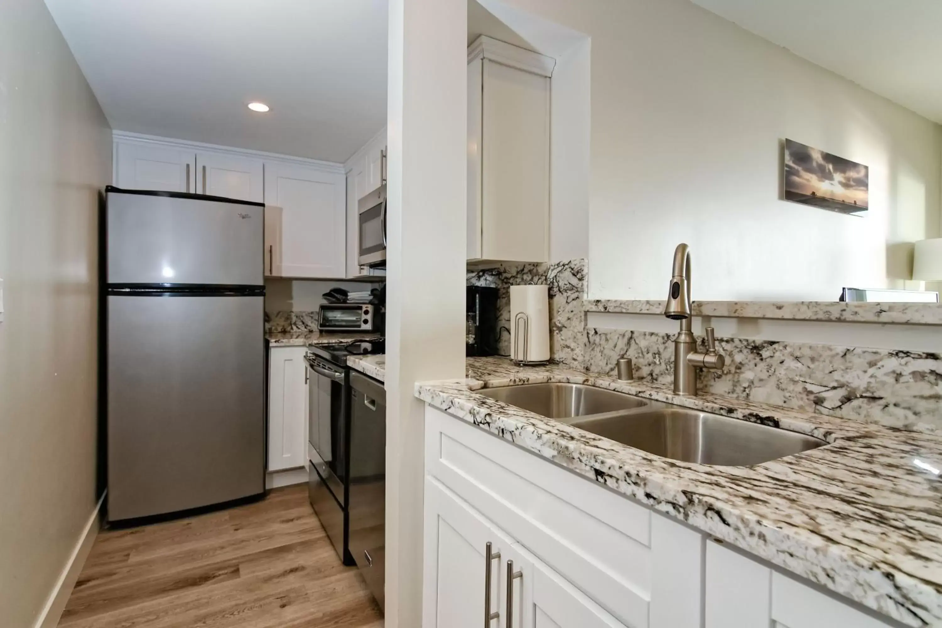 Kitchen/Kitchenette in Ocean Villas Beach Front