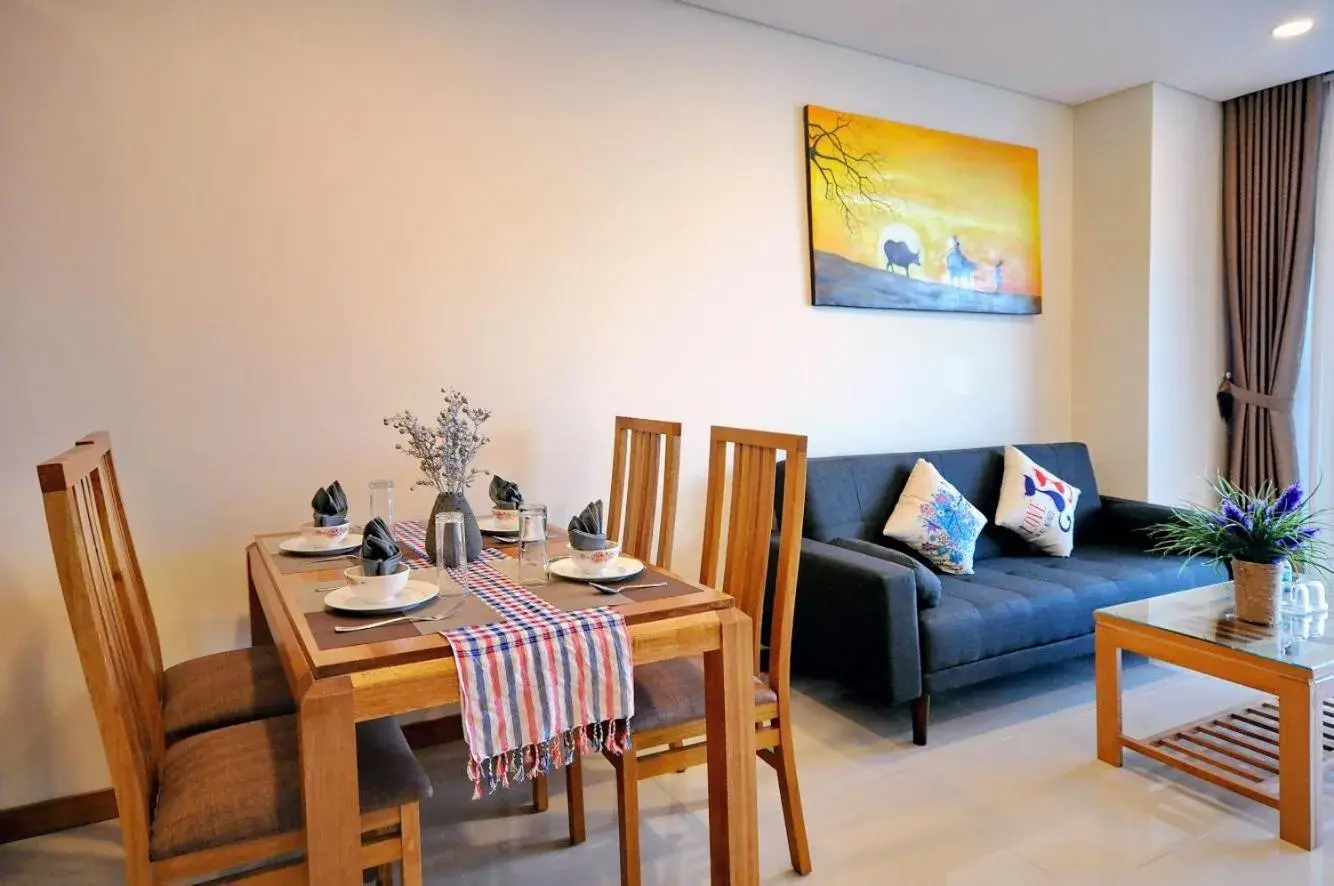 Dining Area in Holi Beach Hotel & Apartments