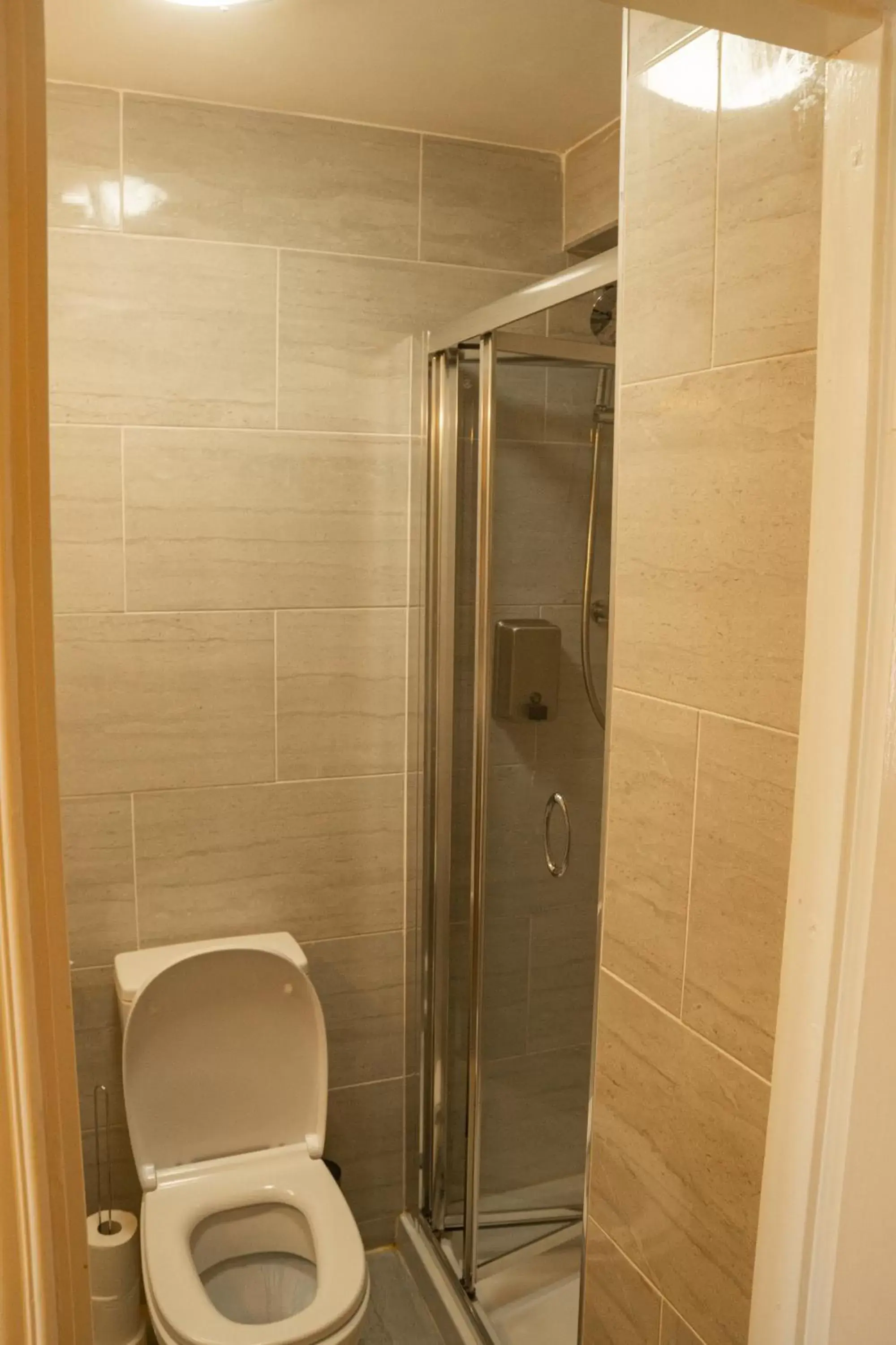 Shower, Bathroom in Tynte House