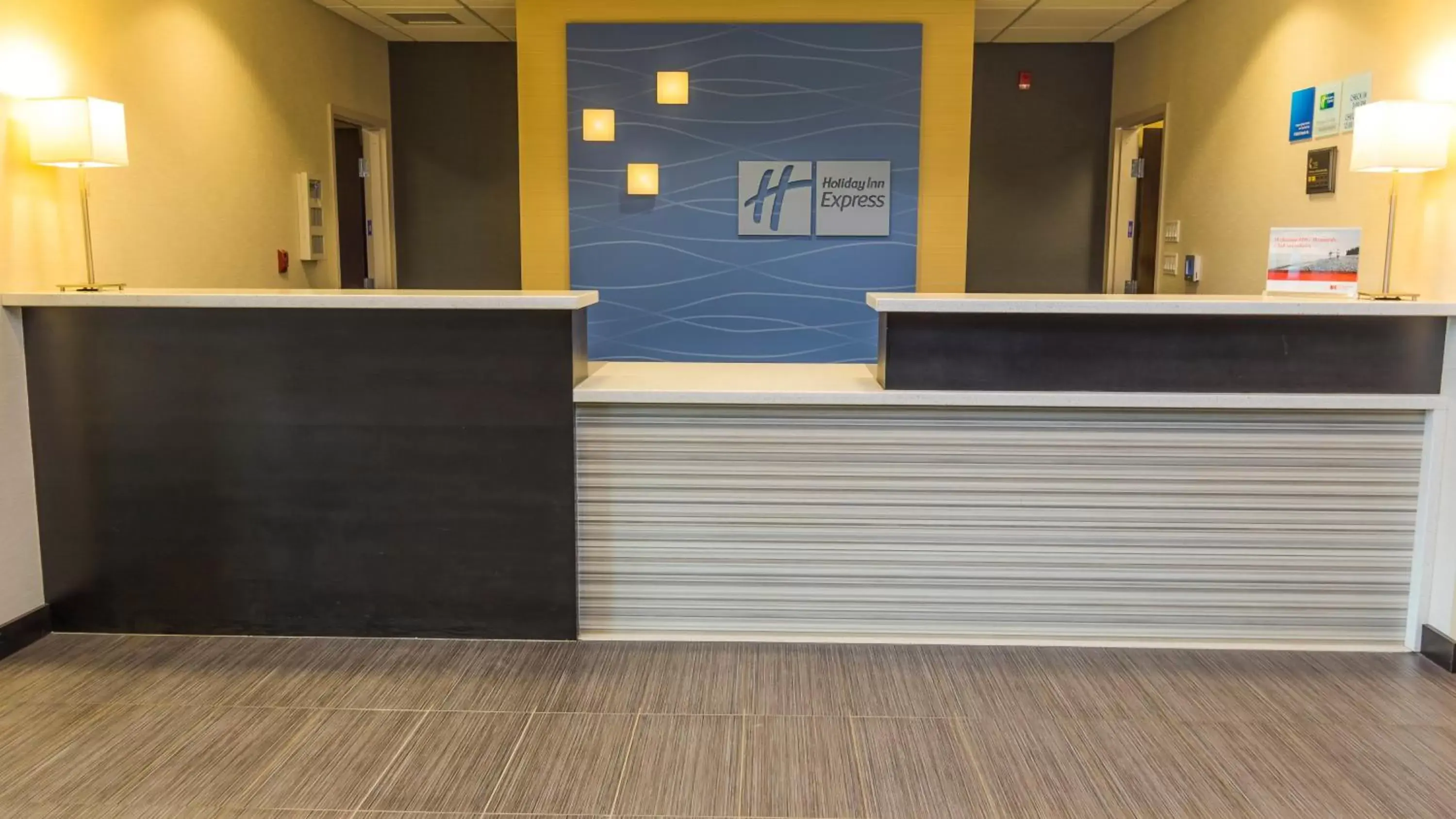 Property building in Holiday Inn Express Thunder Bay by IHG Property building in Holiday Inn Express Thunder Bay by IHG