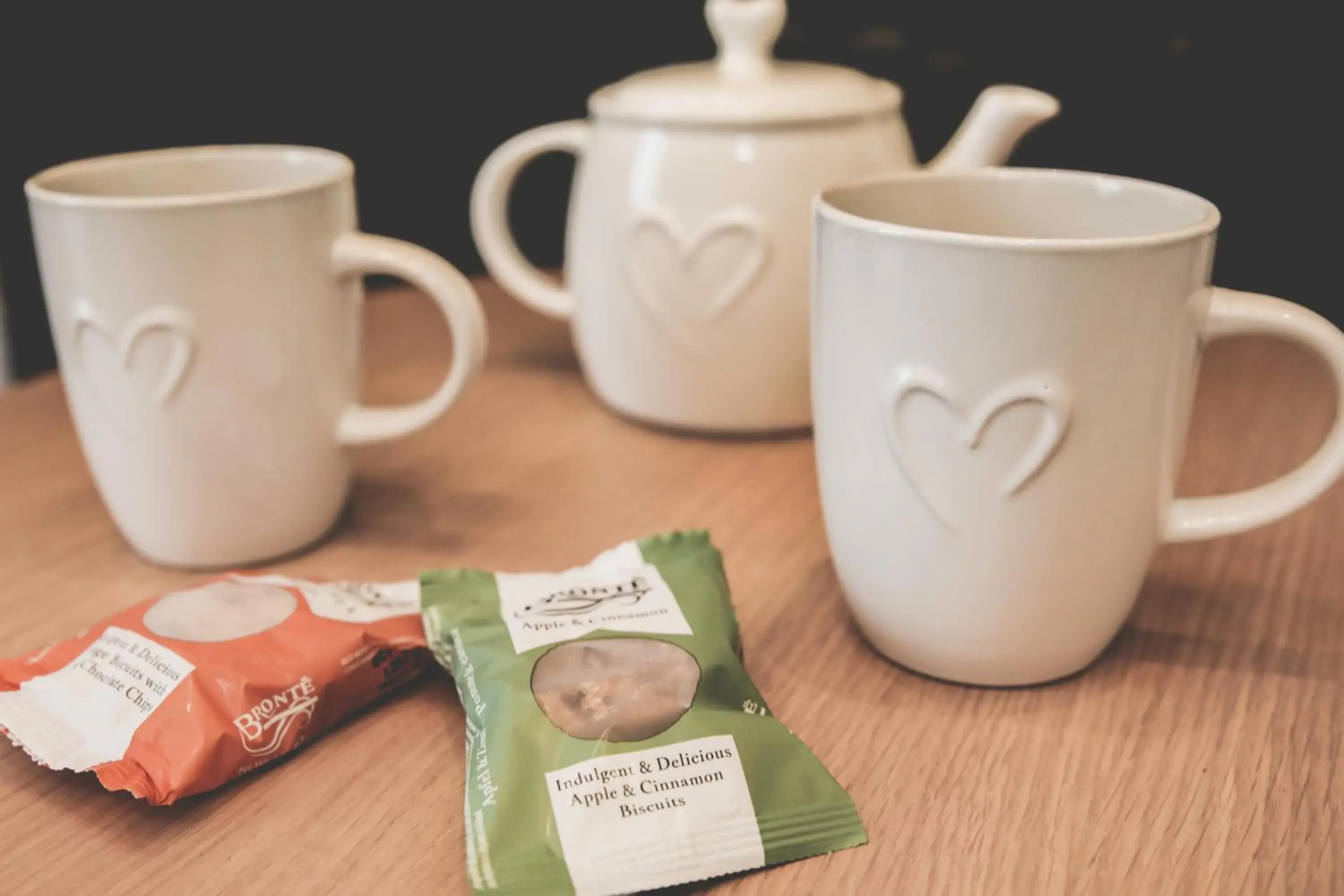 Coffee/tea facilities in Queens Court Hotel