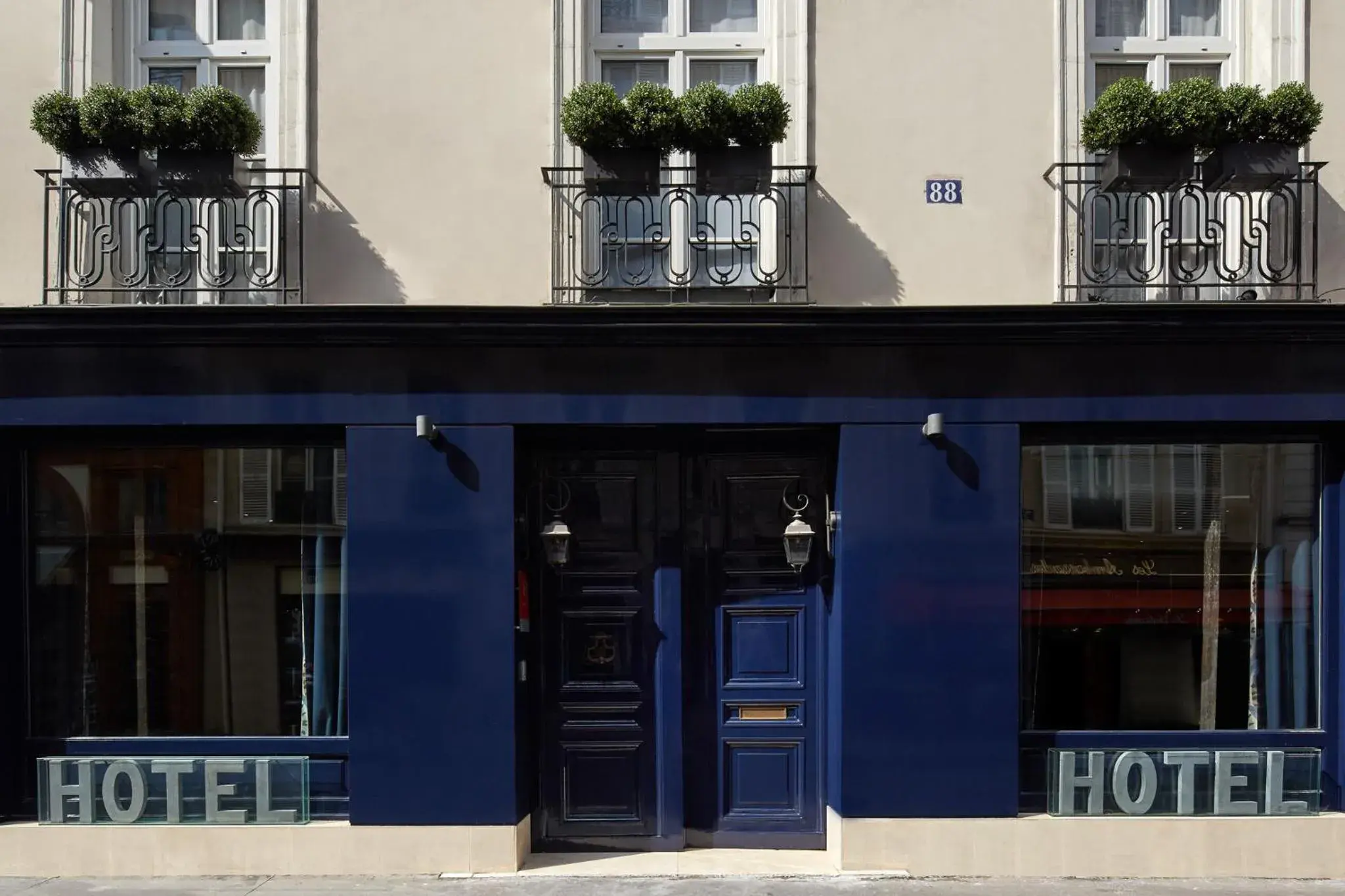 Property building in Hotel Saint Germain