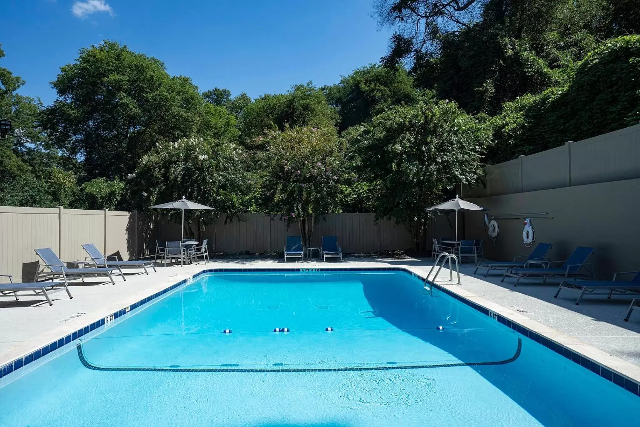 Swimming Pool in Holiday Inn Express Athens - University Area, an IHG Hotel