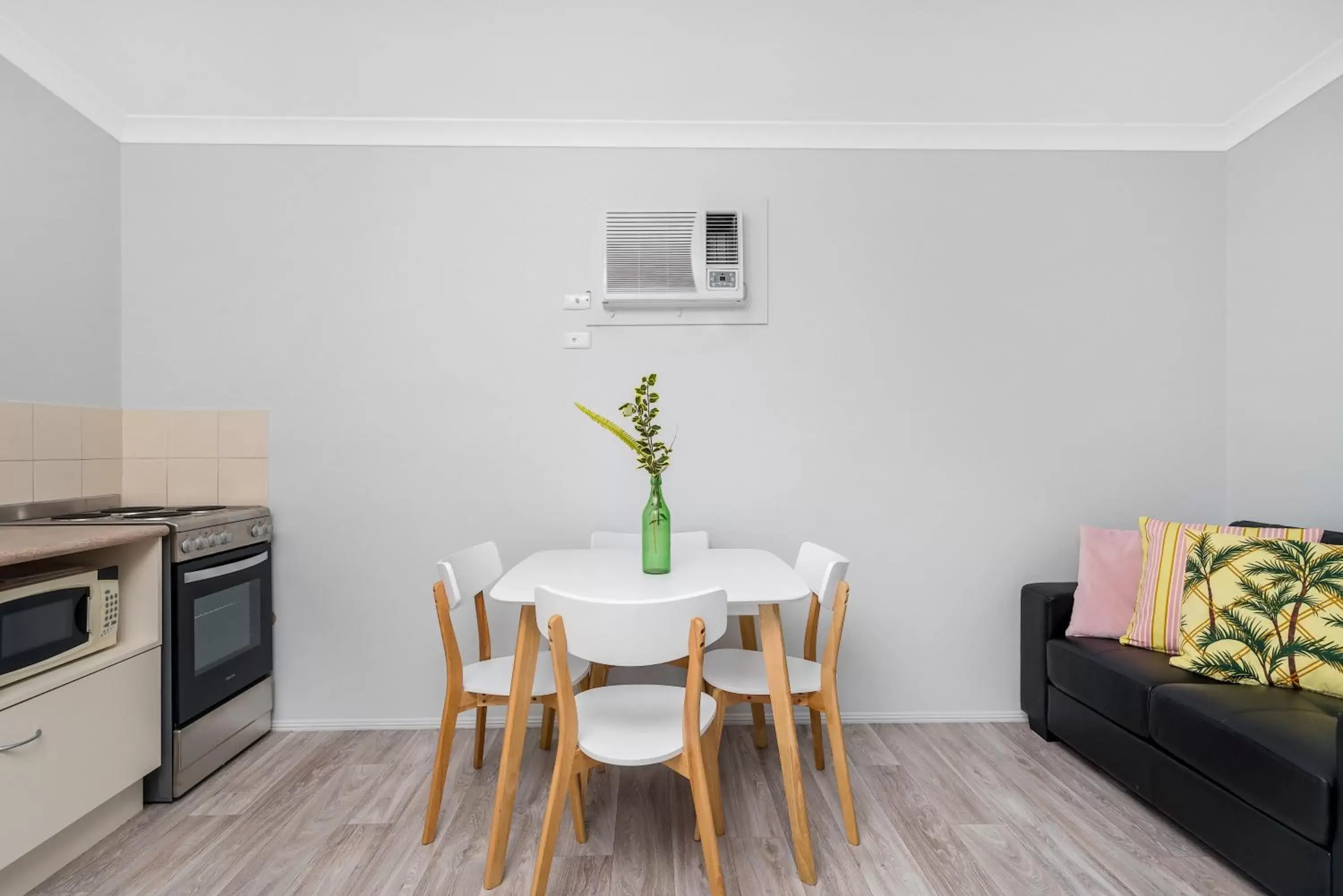 Dinner, Dining Area in Ballina Beach Nature Resort