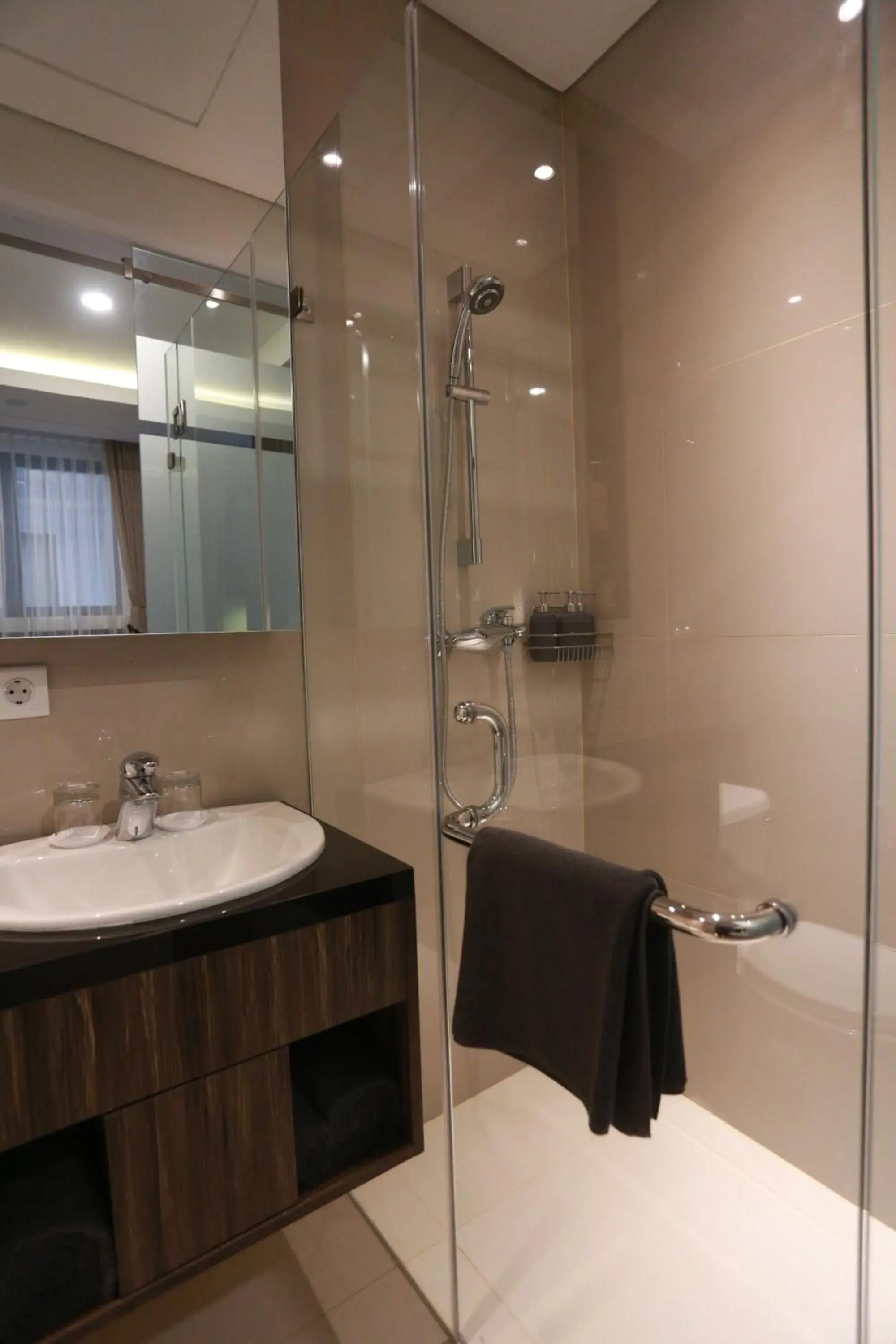 Bathroom in S7 SUITES GANDARIA