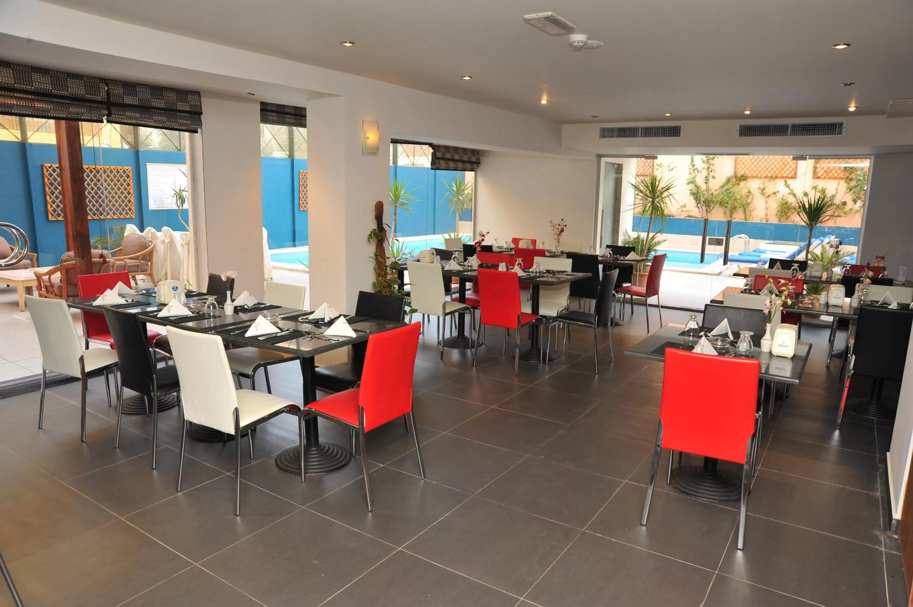 Restaurant/Places to Eat in Golden Tulip Aqaba