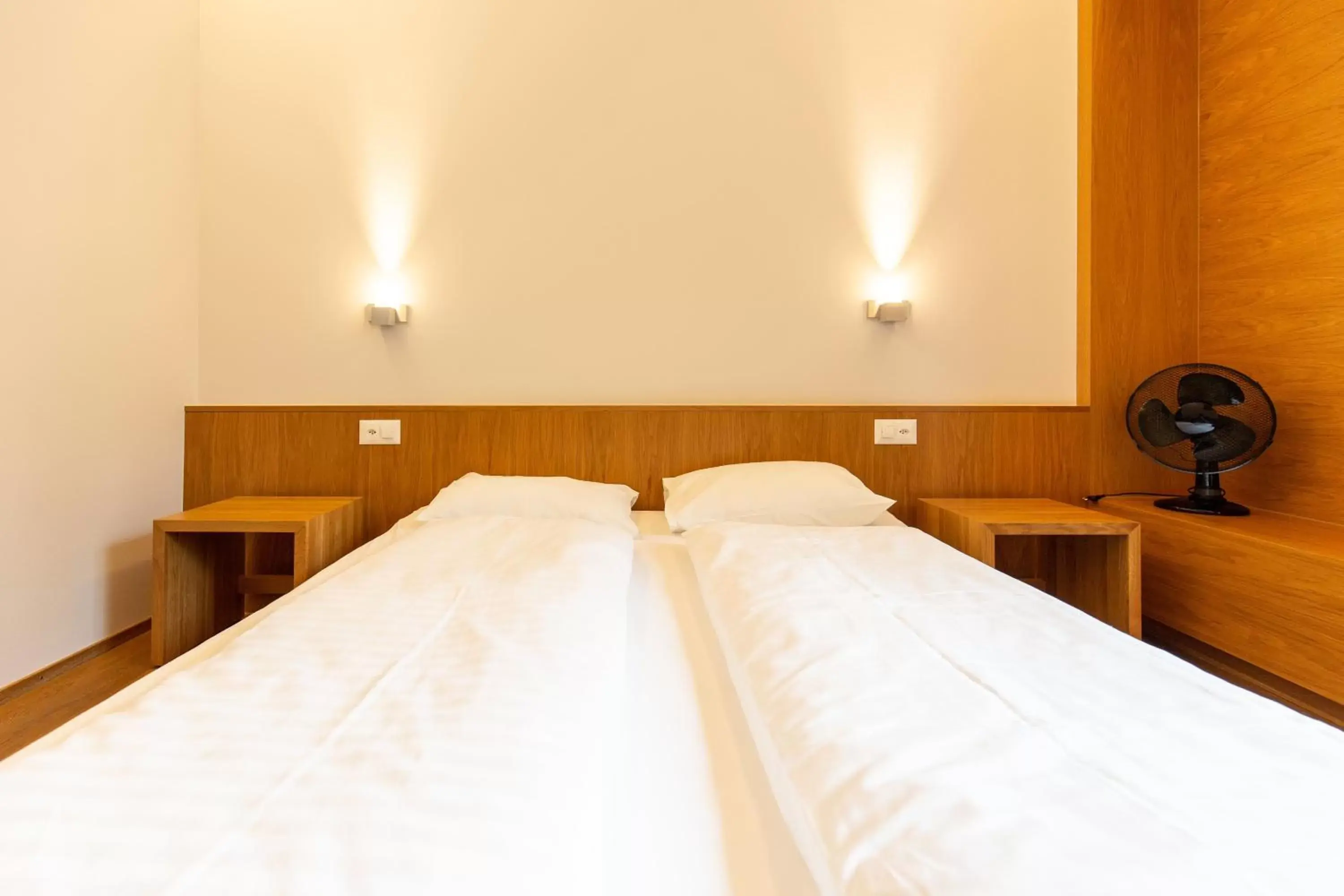 Bed in Hotel & Lounge by Hyve Basel SBB