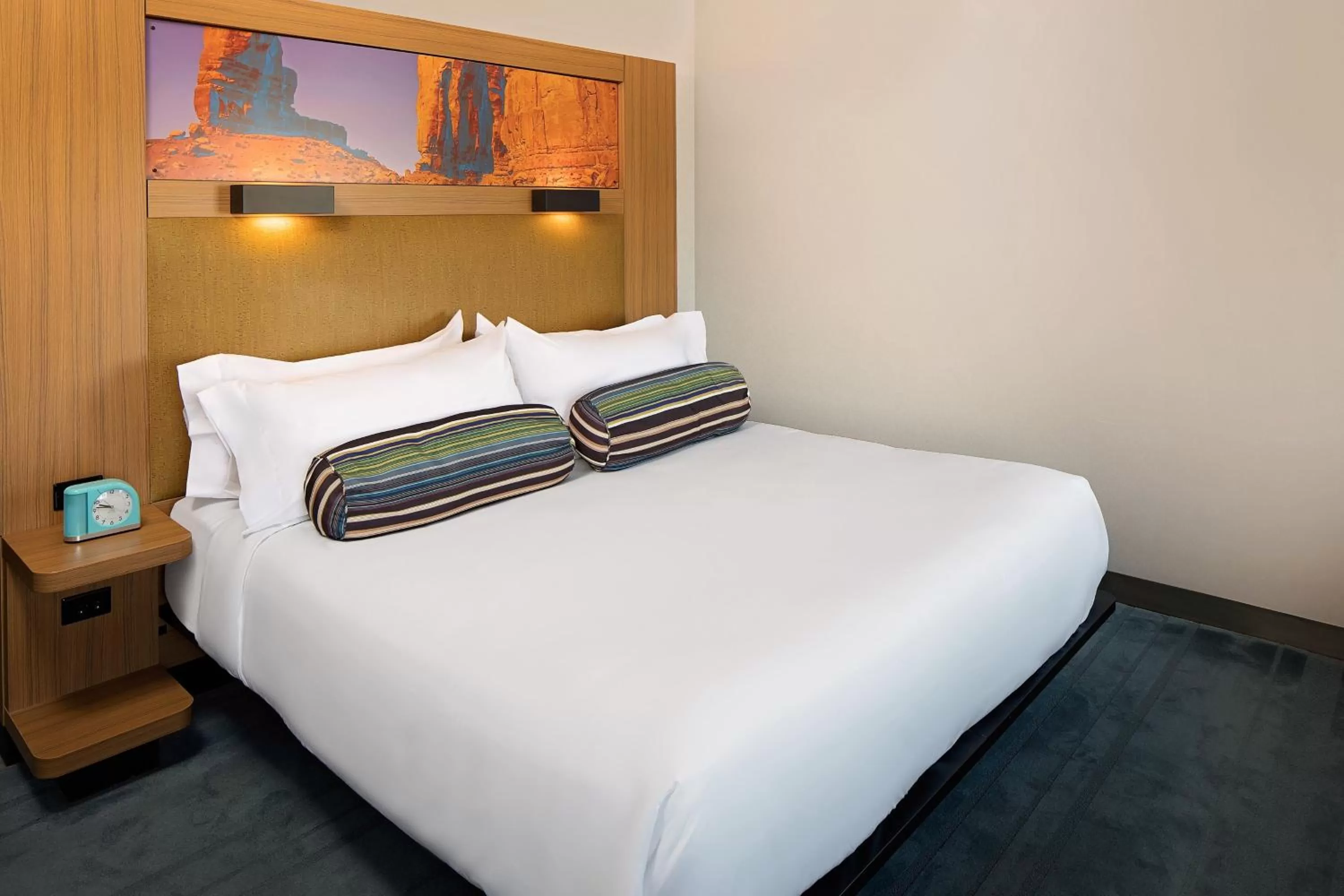 King Room - Hearing Accessible in Aloft Tucson University