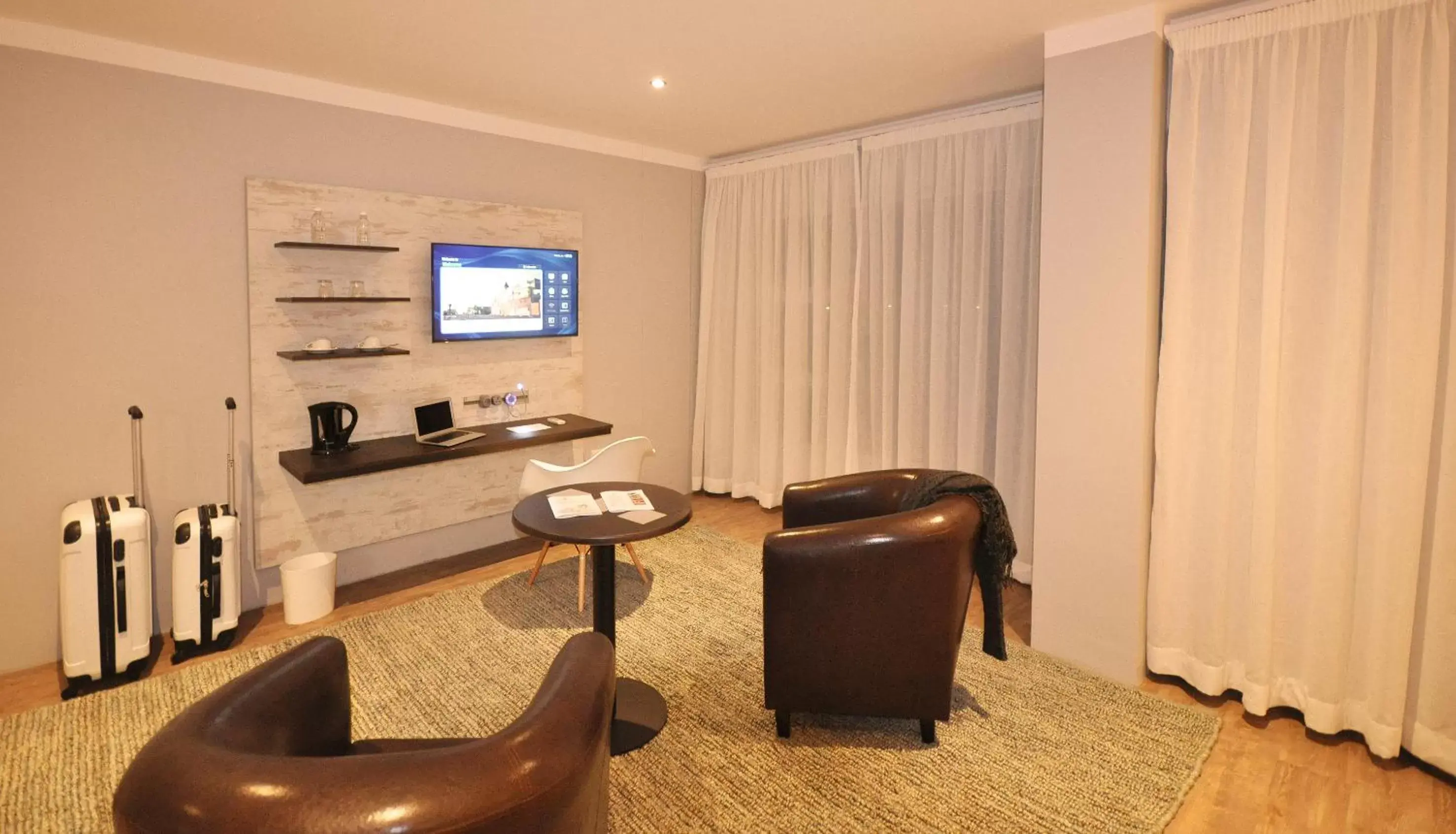TV and multimedia, Seating Area in Swakopmund Plaza Hotel