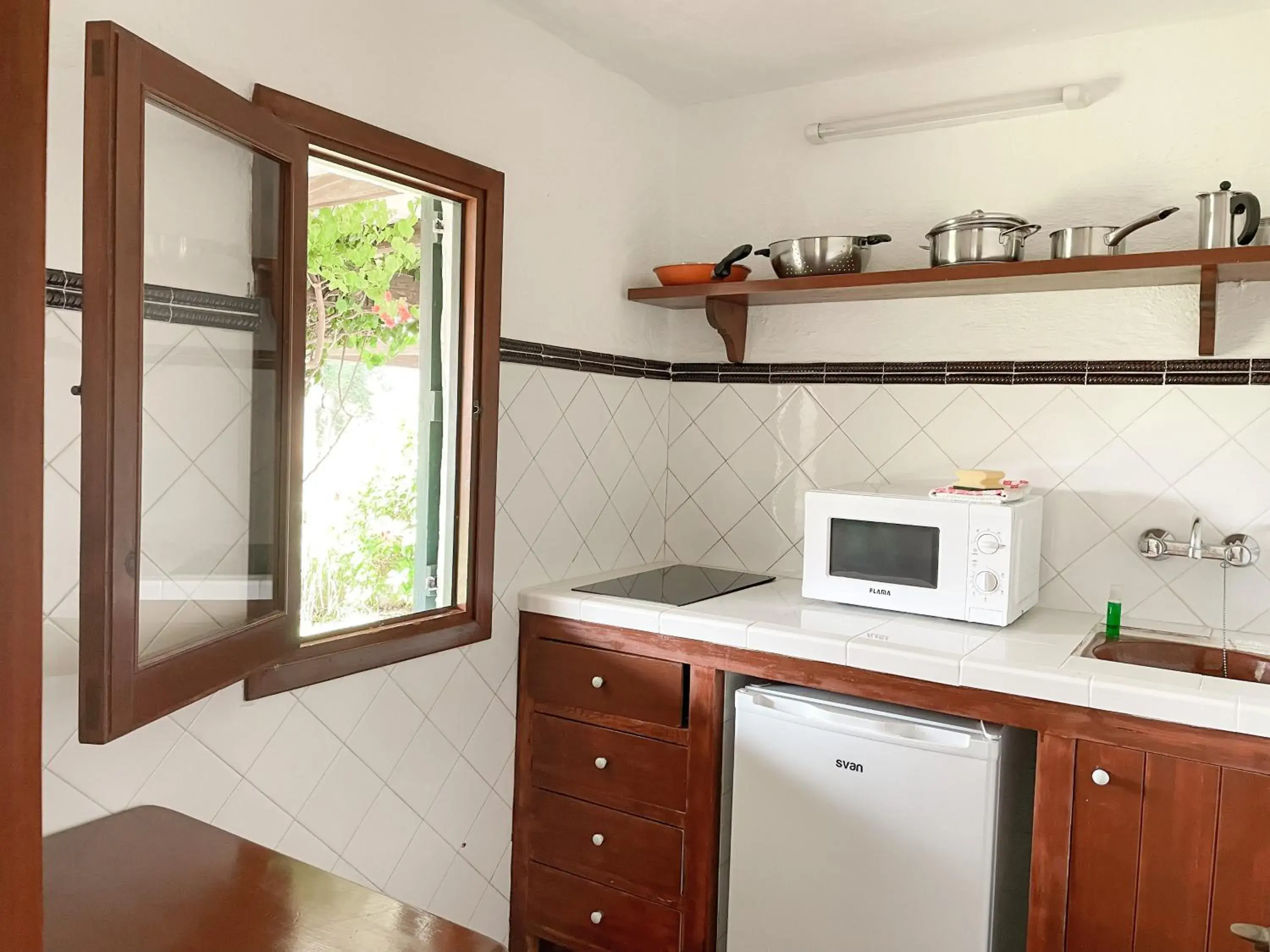 Kitchen/Kitchenette in HLG Binivell Park