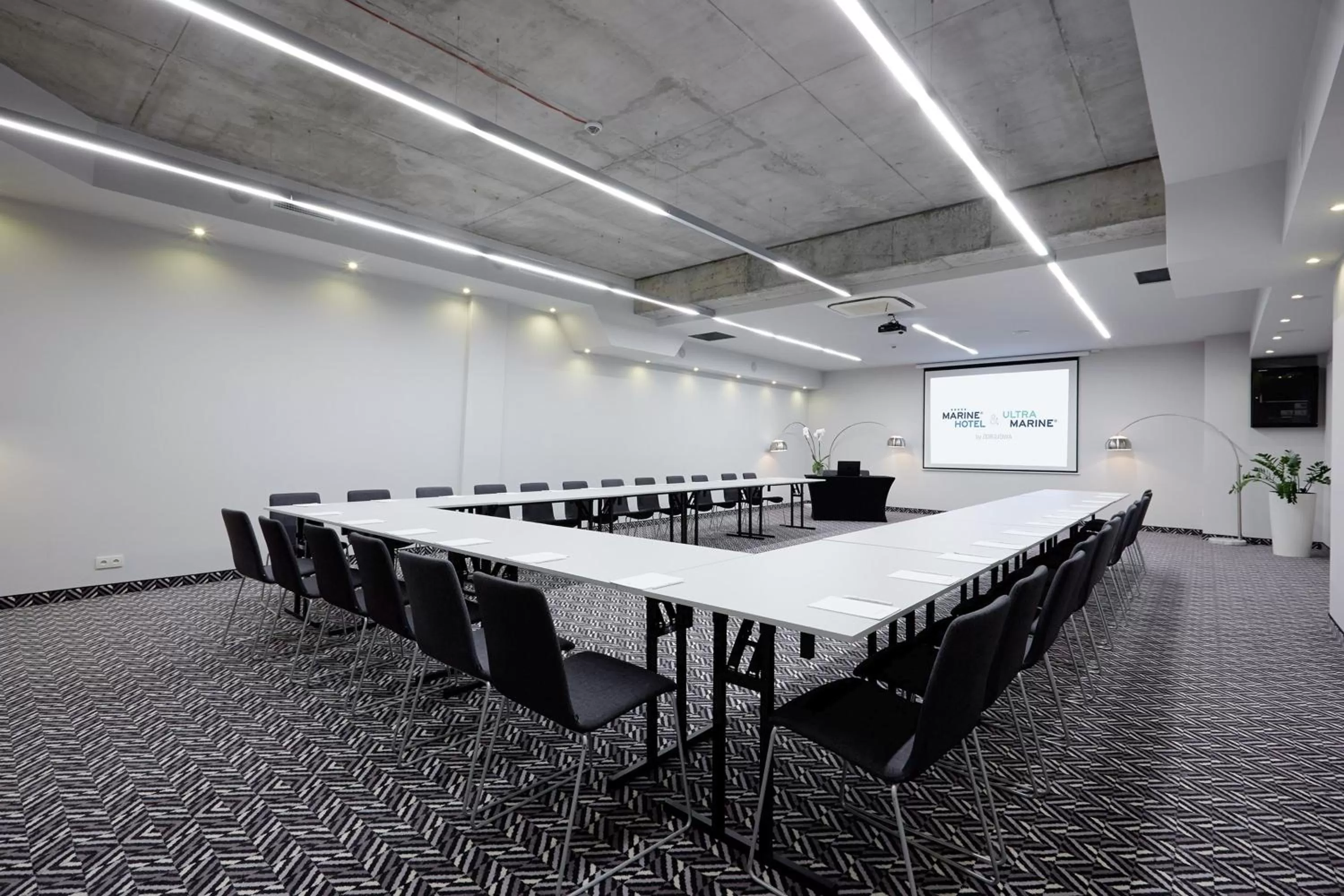 Meeting/conference room in Ultra Marine by Zdrojowa