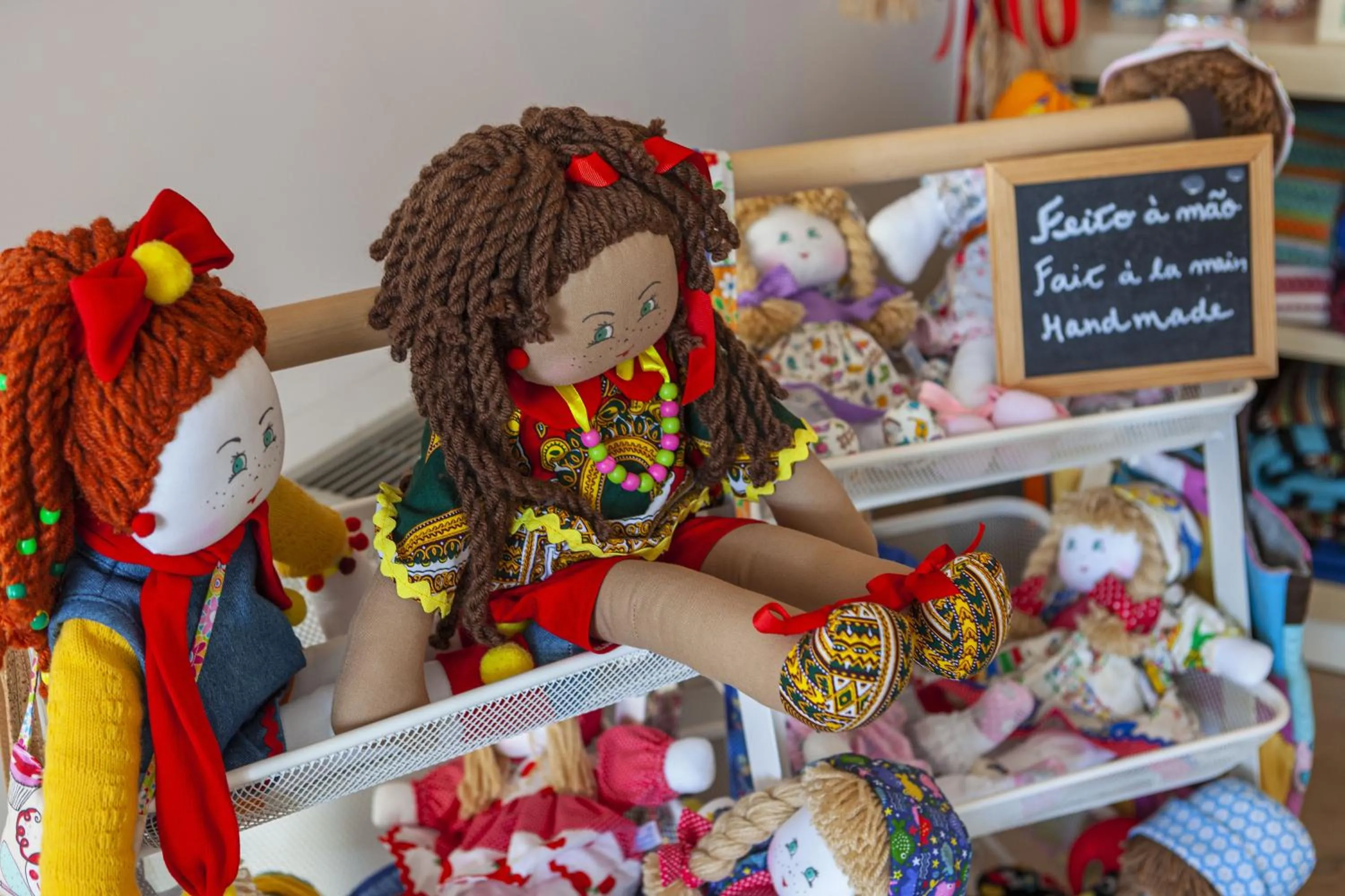 On-site shops in Boutique Hotel Casa do Outeiro - Arts & Crafts