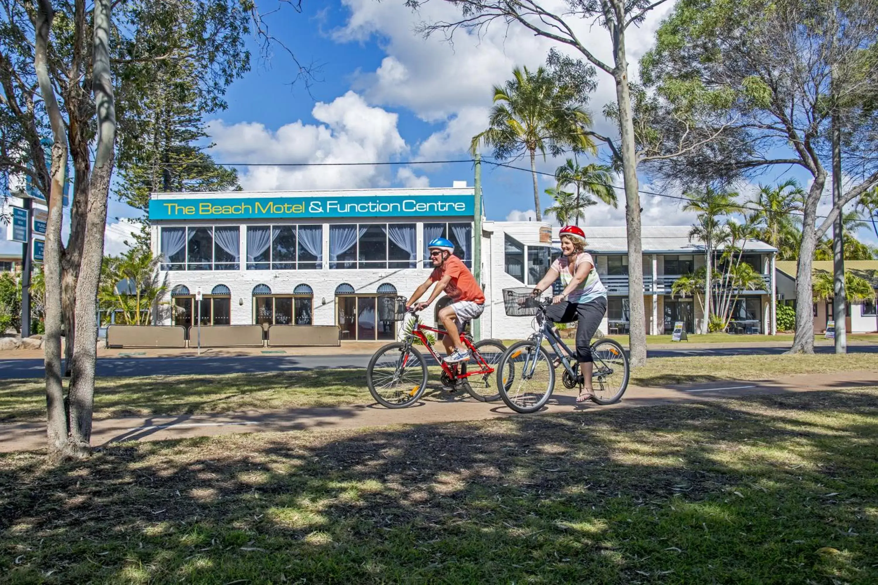 People in The Beach Motel Hervey Bay