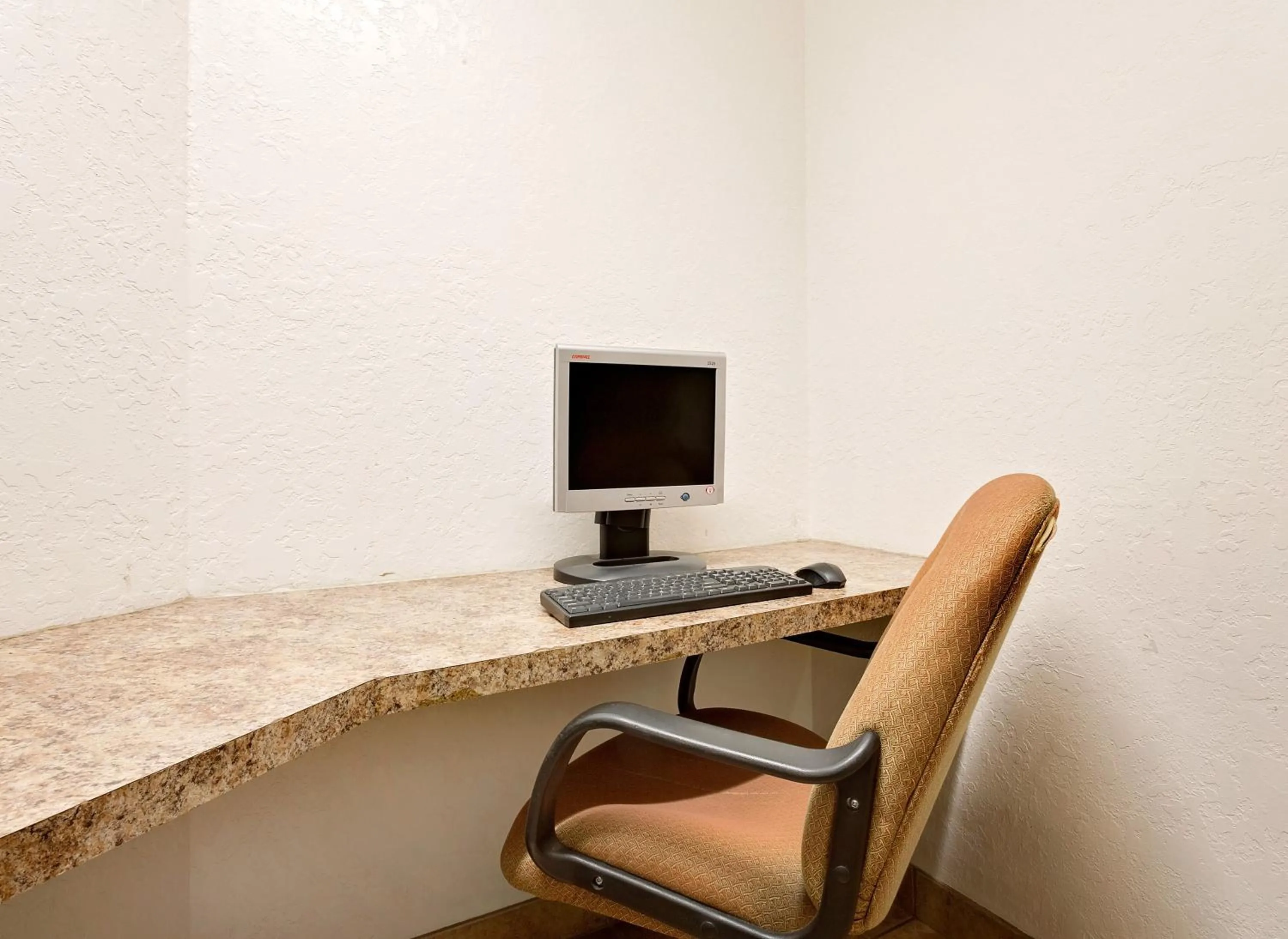 Business facilities in Silver Queen Inn