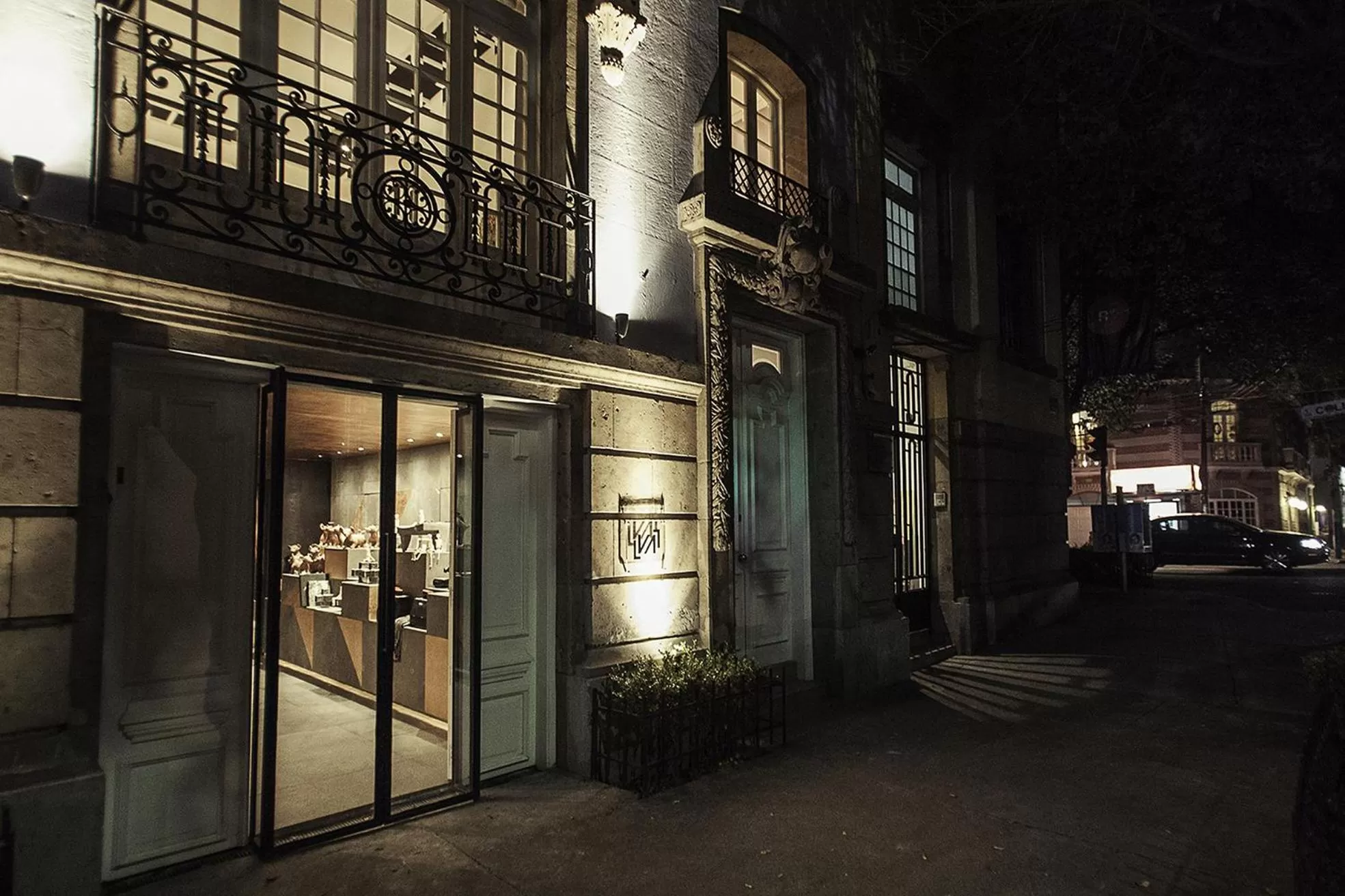 Facade/entrance in La Valise Mexico City, Member of Small Luxury Hotels