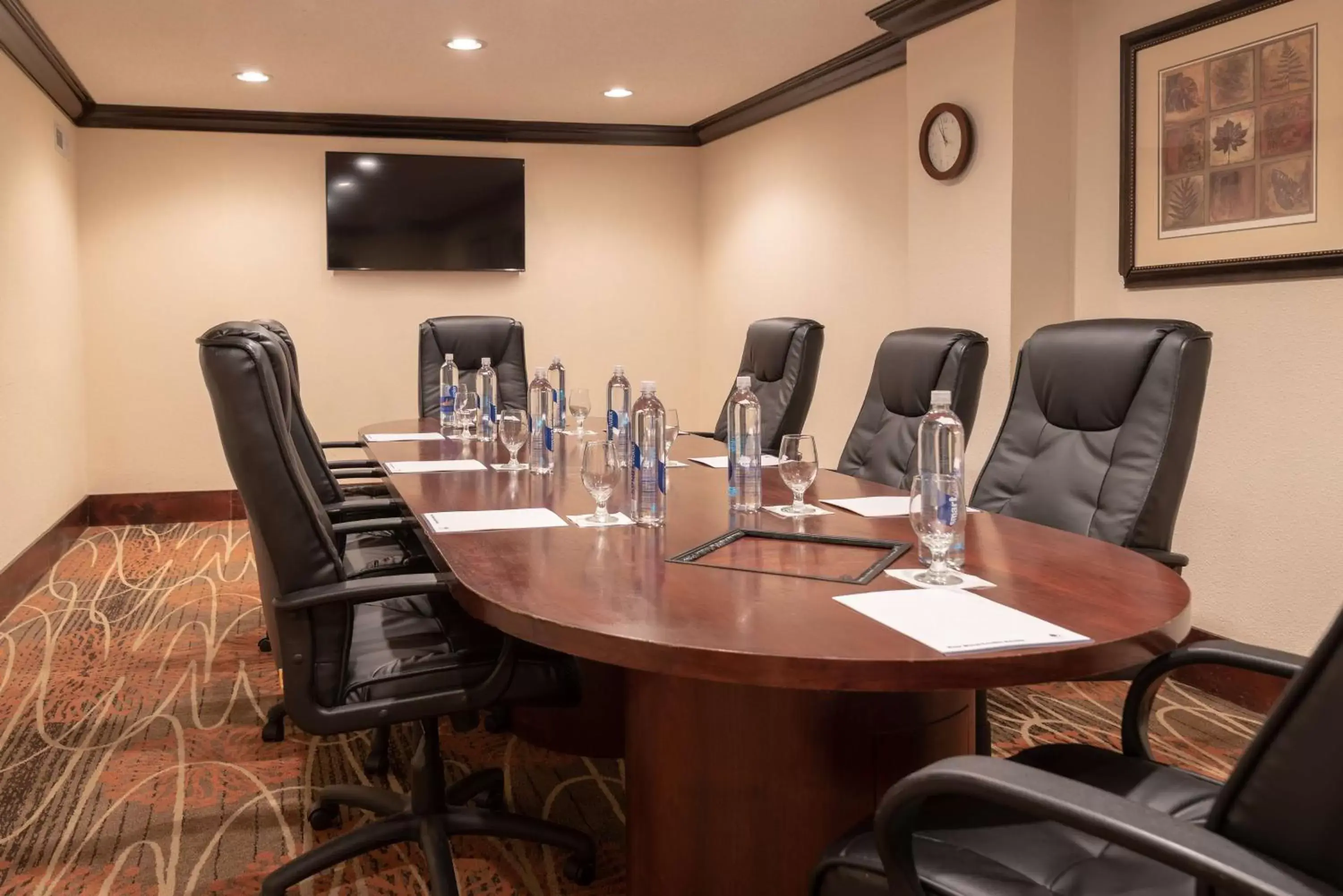 Meeting/conference room in DoubleTree by Hilton Norfolk Airport