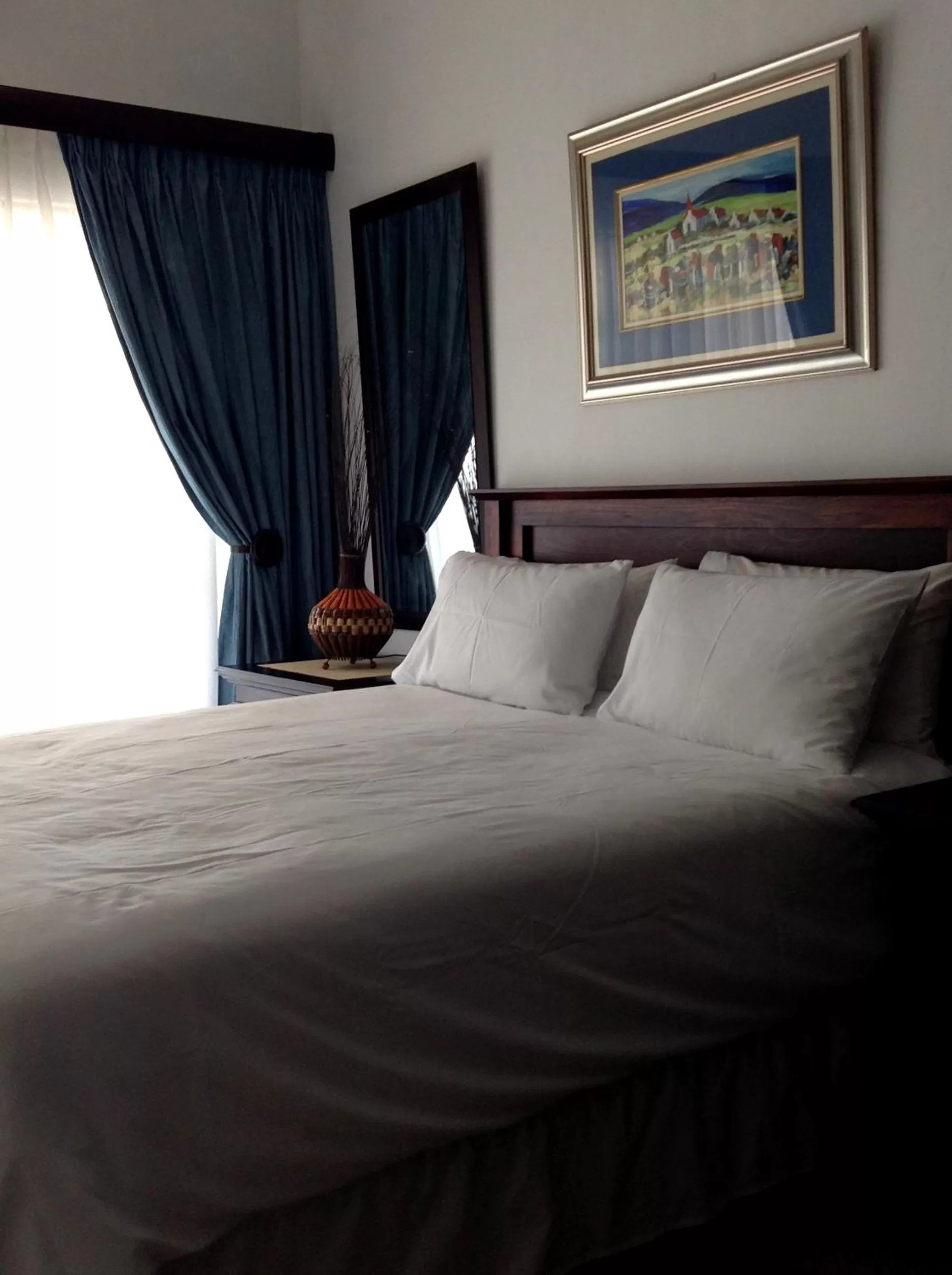 Bedroom, Bed in Majestic