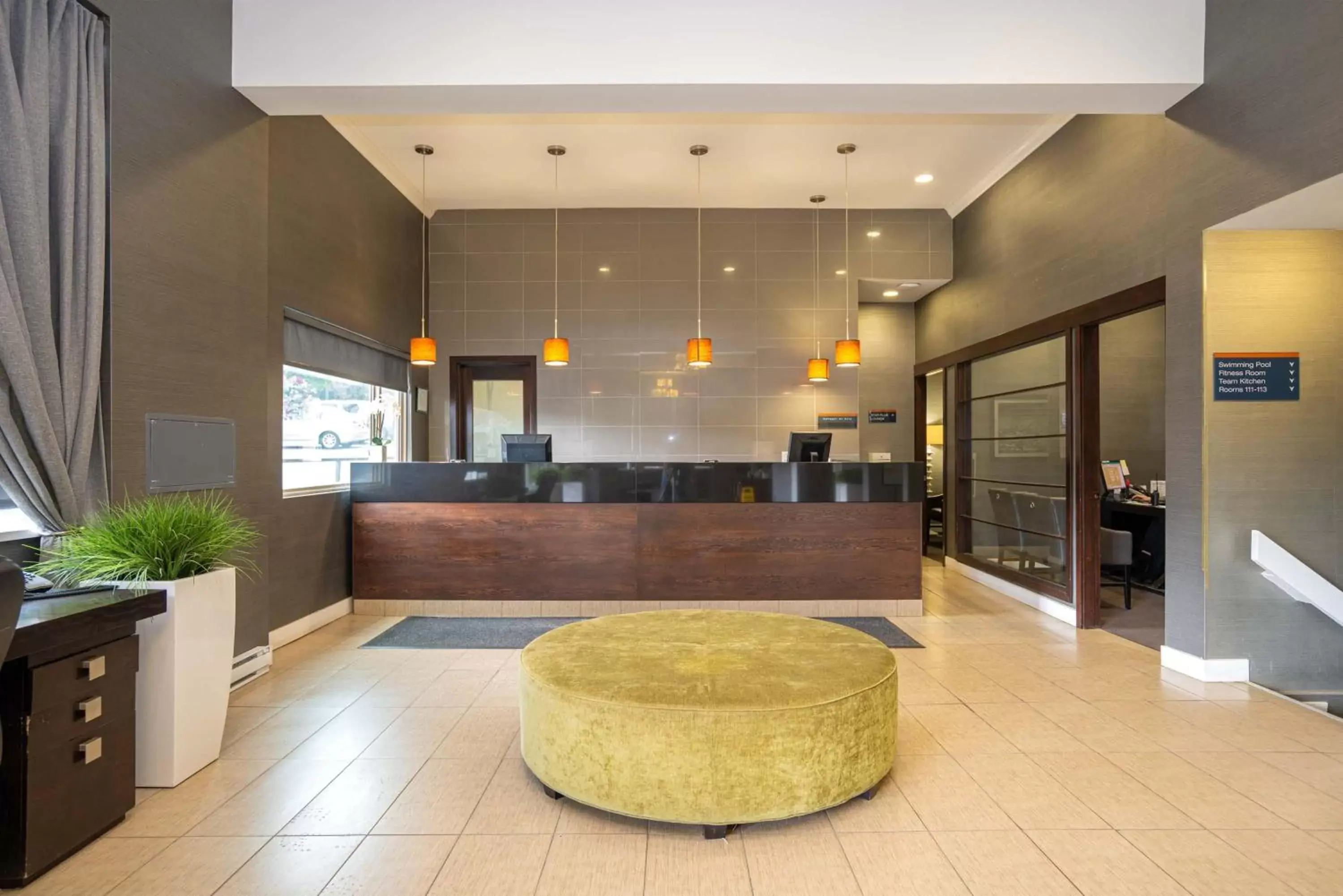 Lobby or reception, Lobby/Reception in Sandman Hotel & Suites Williams Lake