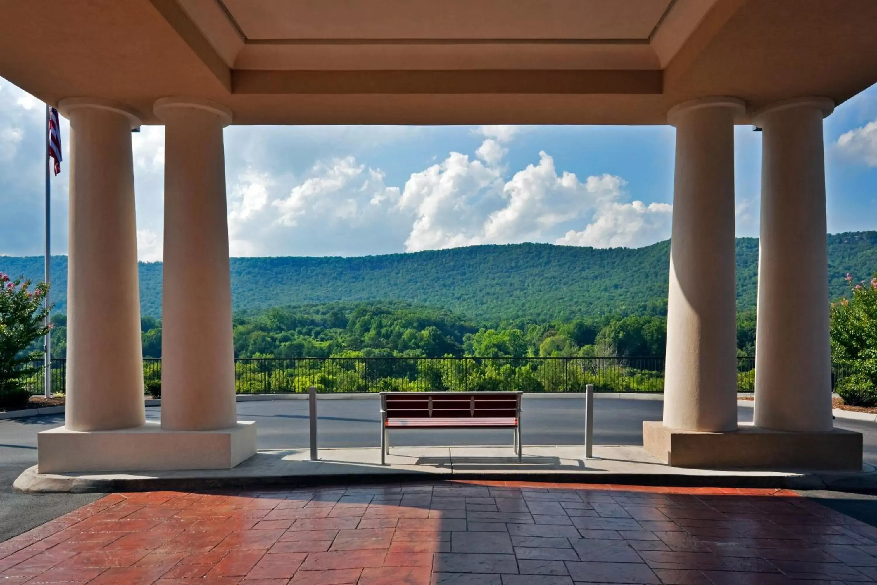 Other, Mountain View in Holiday Inn Express Hotel & Suites Harriman, an IHG Hotel