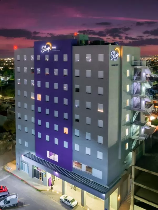 Property building in Sleep Inn Leon Antares