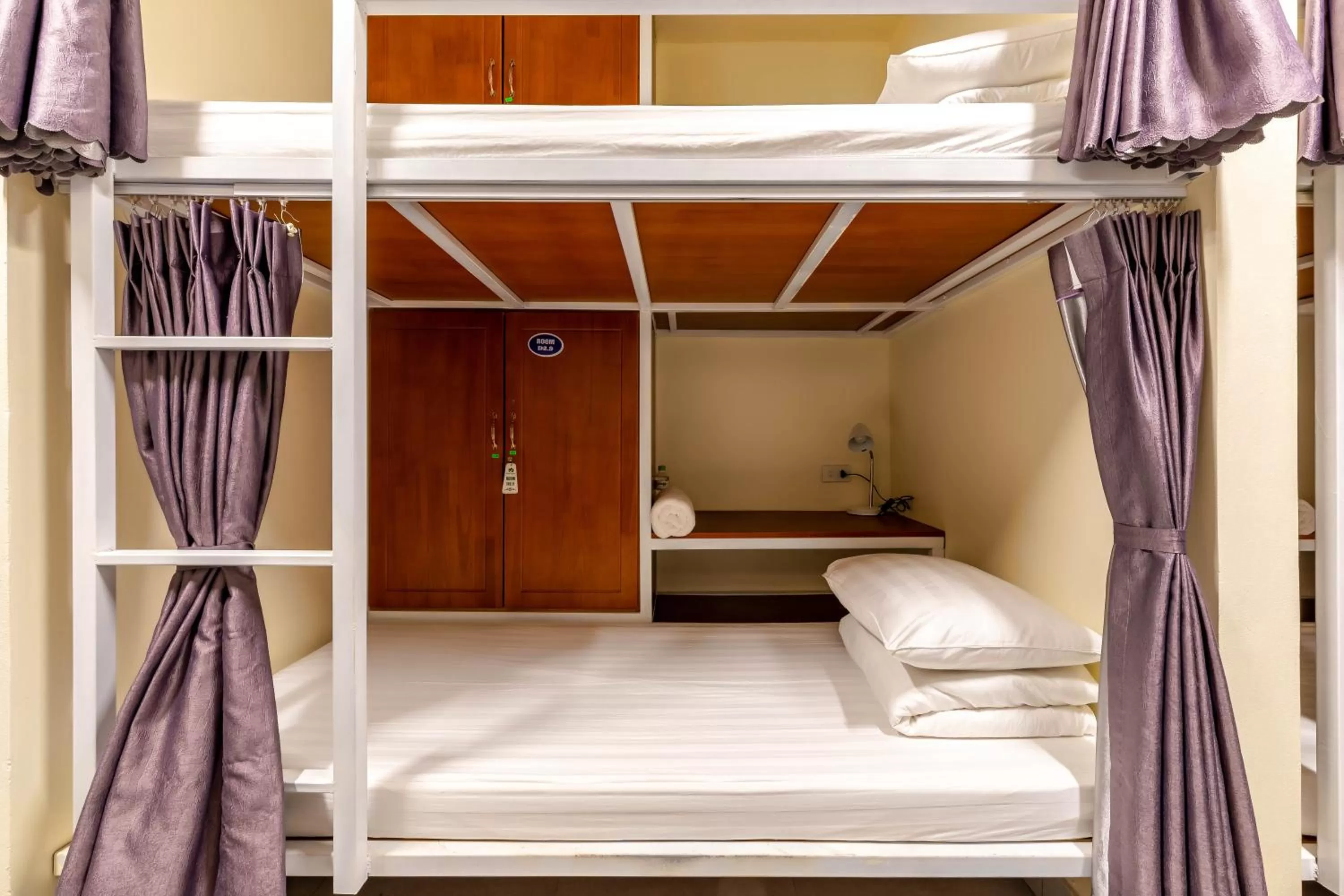 Photo of the whole room, Bed in Tam Coc Banana Bungalow