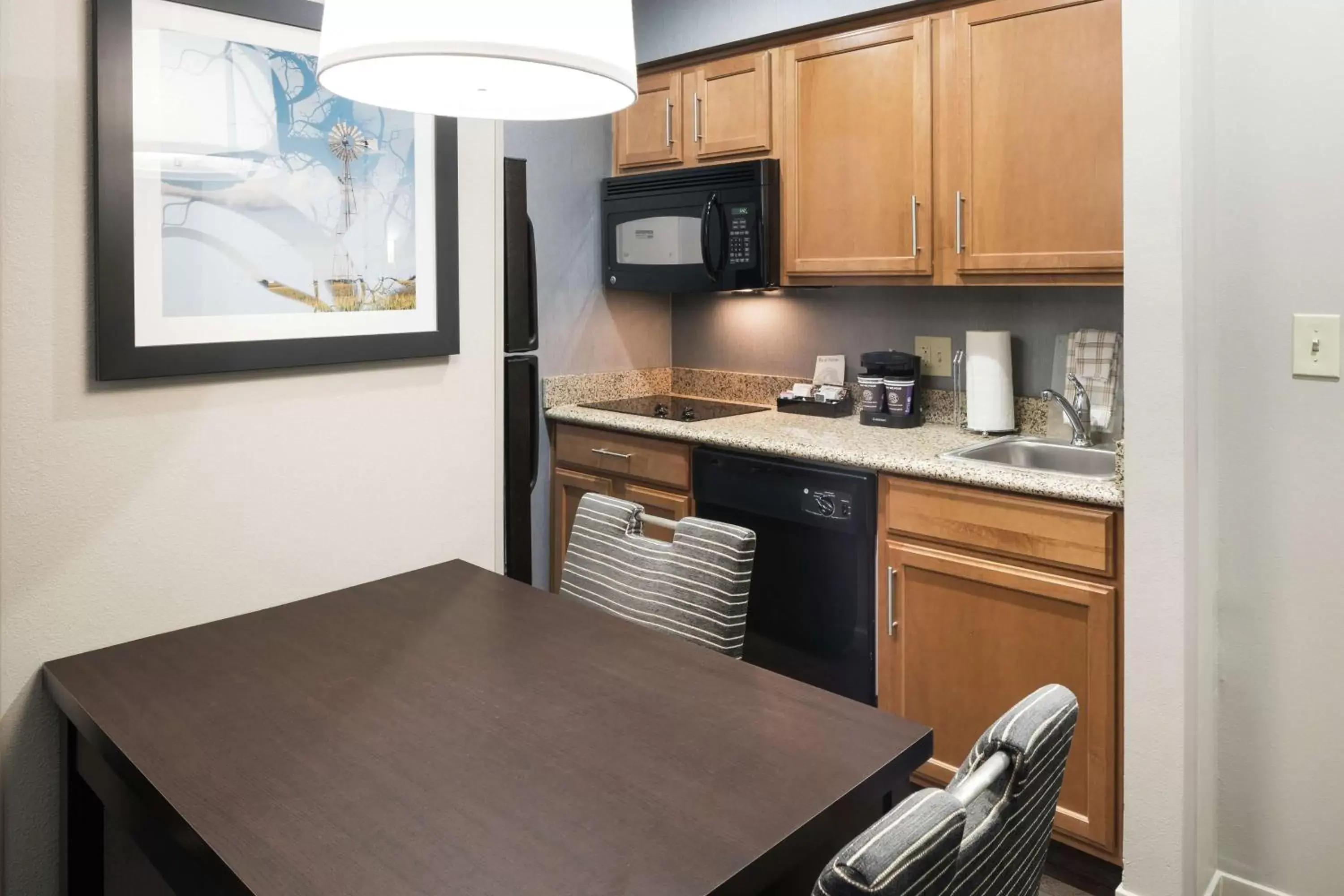 Other, Kitchen/Kitchenette in Homewood Suites by Hilton Cedar Rapids-North