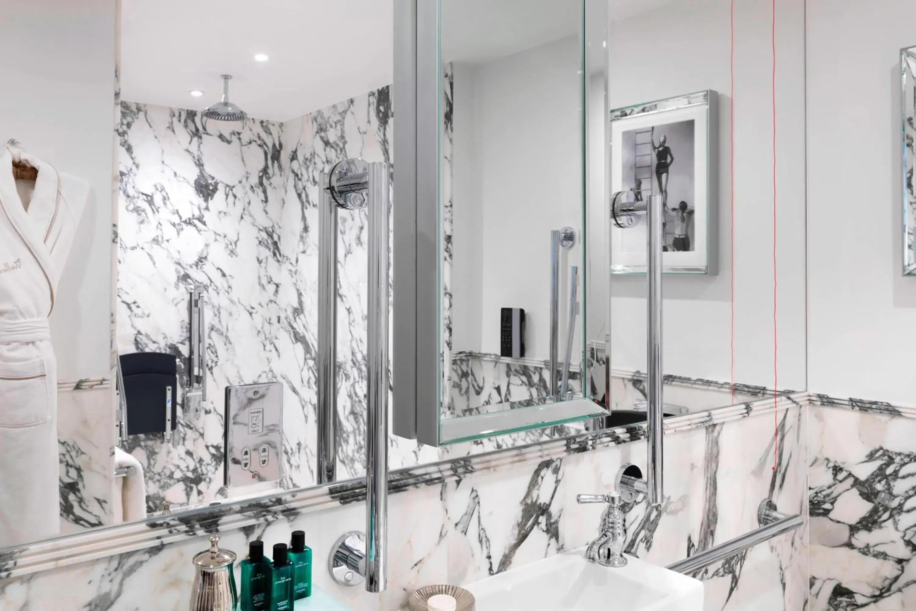 Photo of the whole room, Bathroom in The Wellesley Knightsbridge, a Luxury Collection Hotel, London