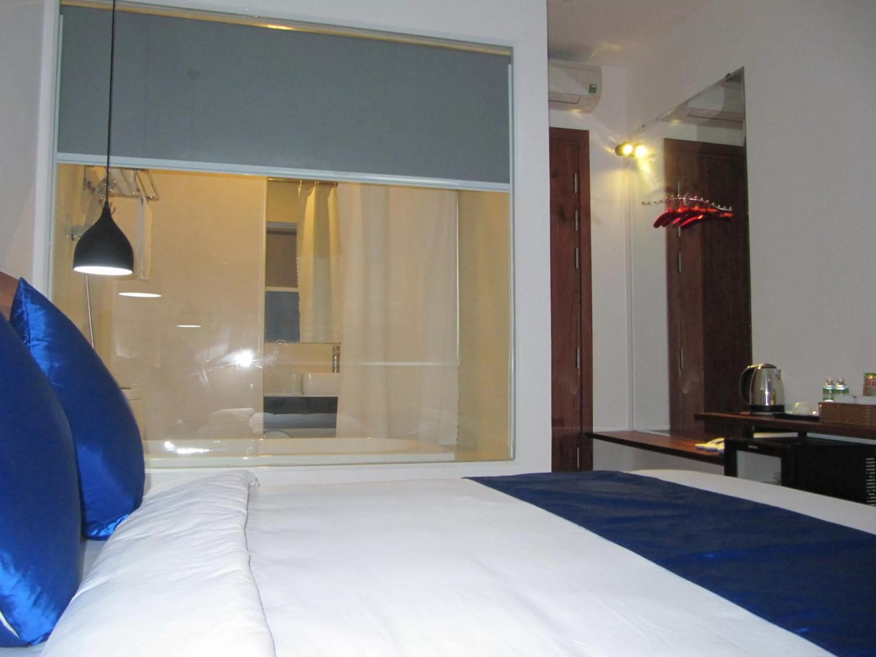 Photo of the whole room, Bed in Khách Sạn Hiệp Yến