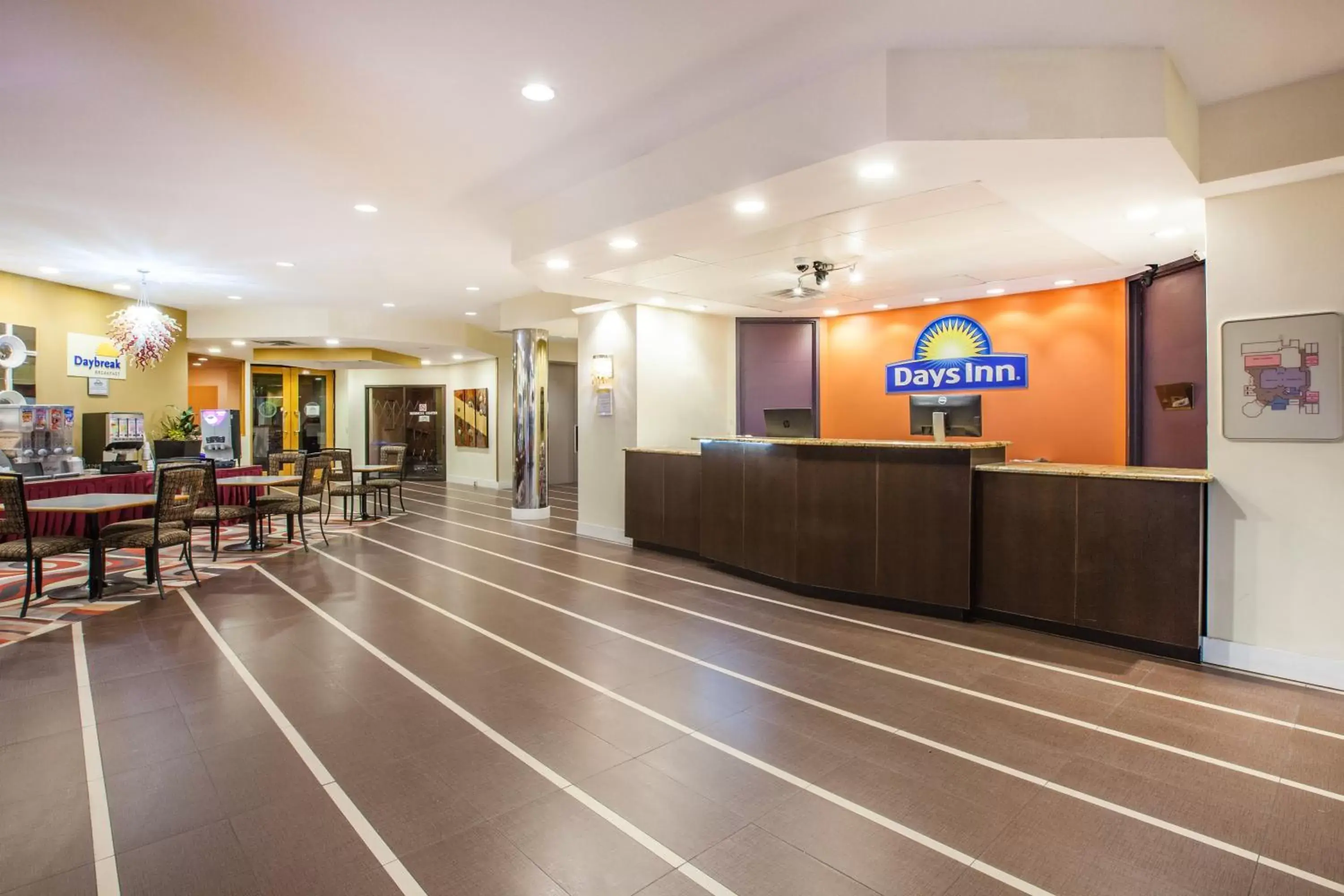 Lobby or reception in Days Inn by Wyndham Sherman Lobby or reception in Days Inn by Wyndham Sherman