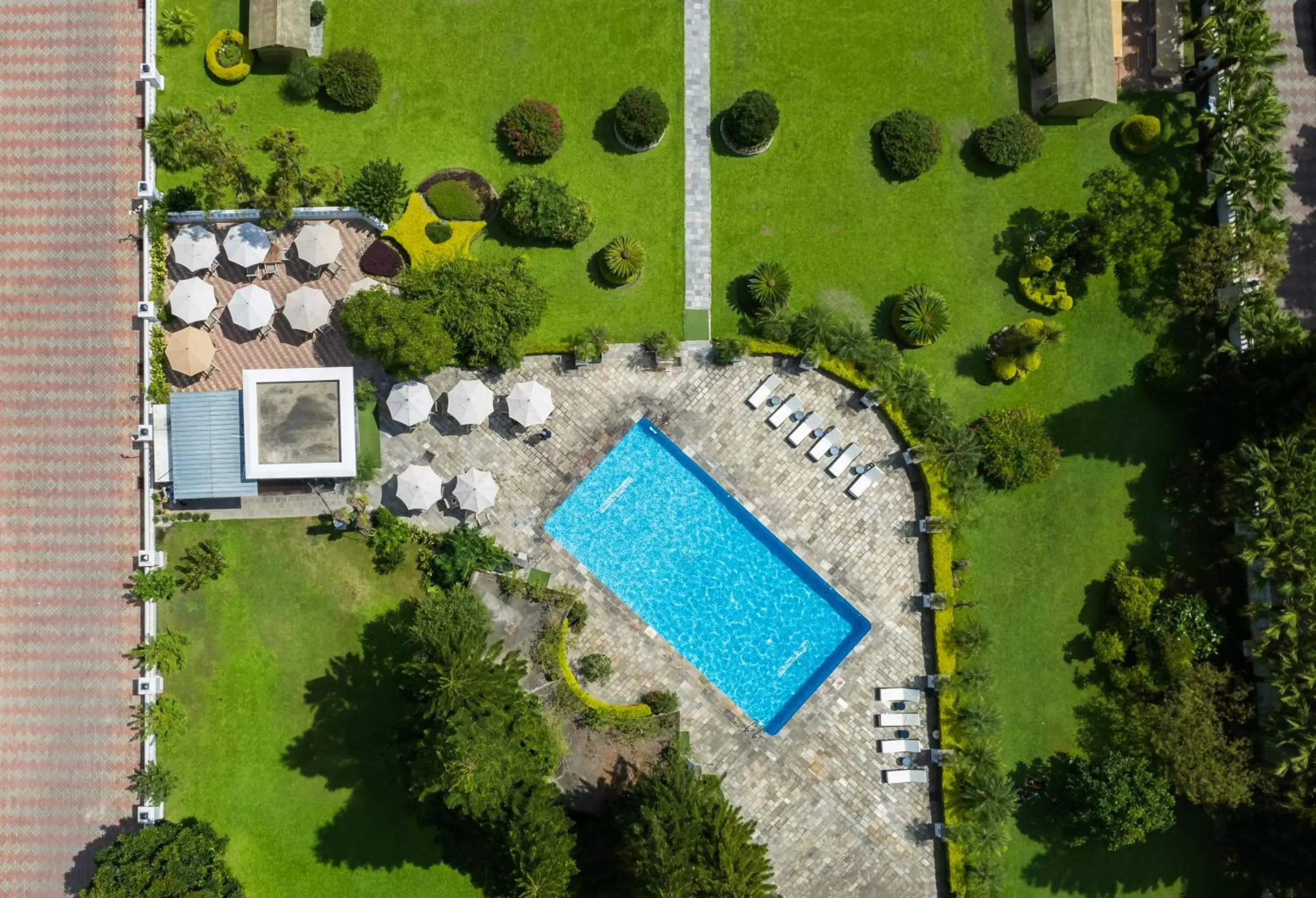 Swimming pool, Pool View in Hotel Shanker