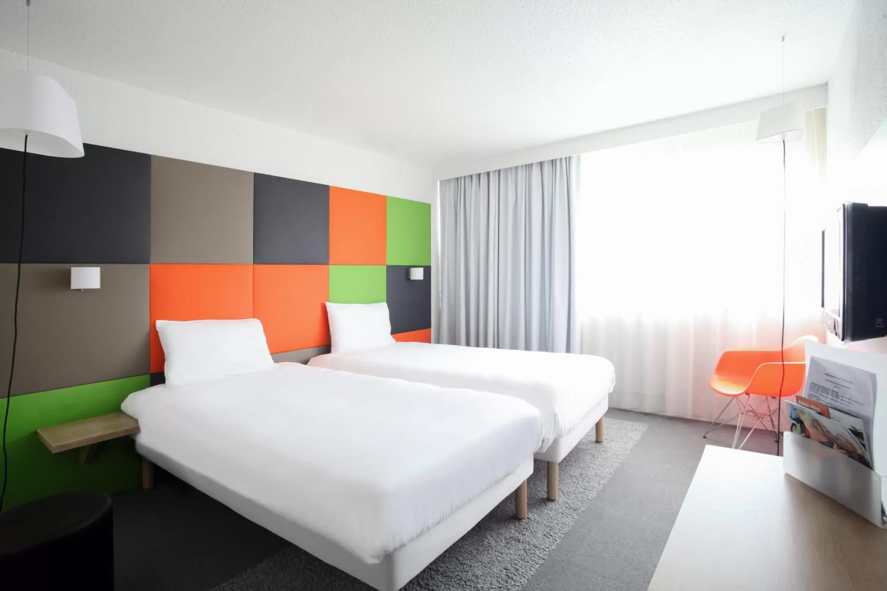 Bed in ibis Styles Nancy Sud