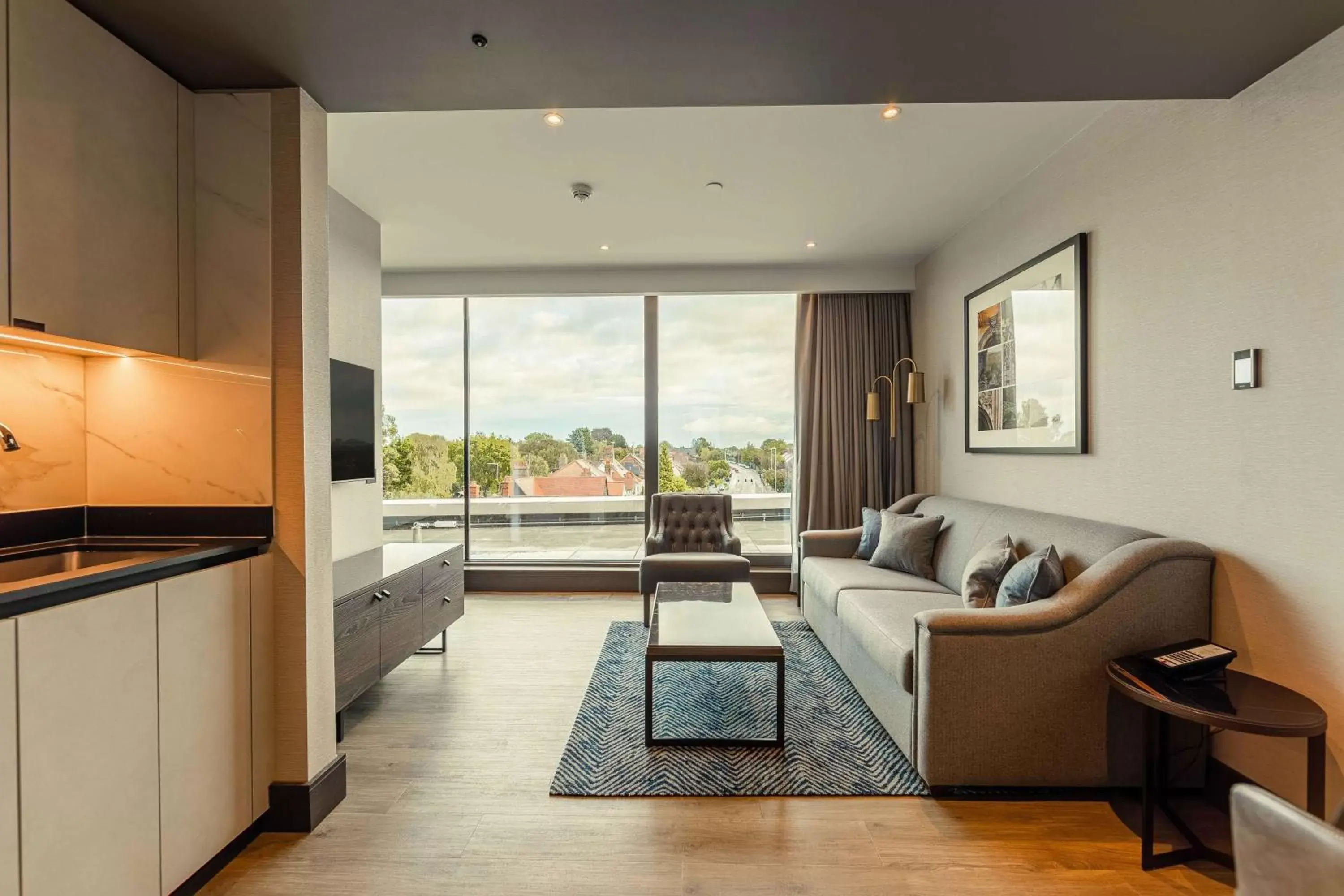 Bedroom, Seating Area in The Fellows House Cambridge, Curio Collection By Hilton