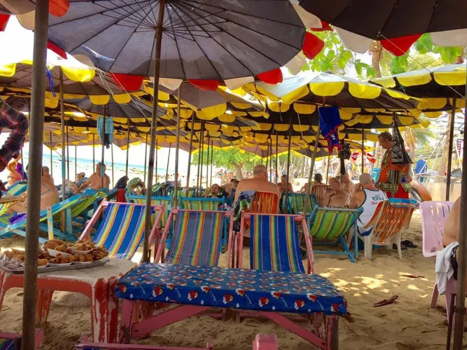 People in Atlantic Condo Resort Pattaya by Panisara