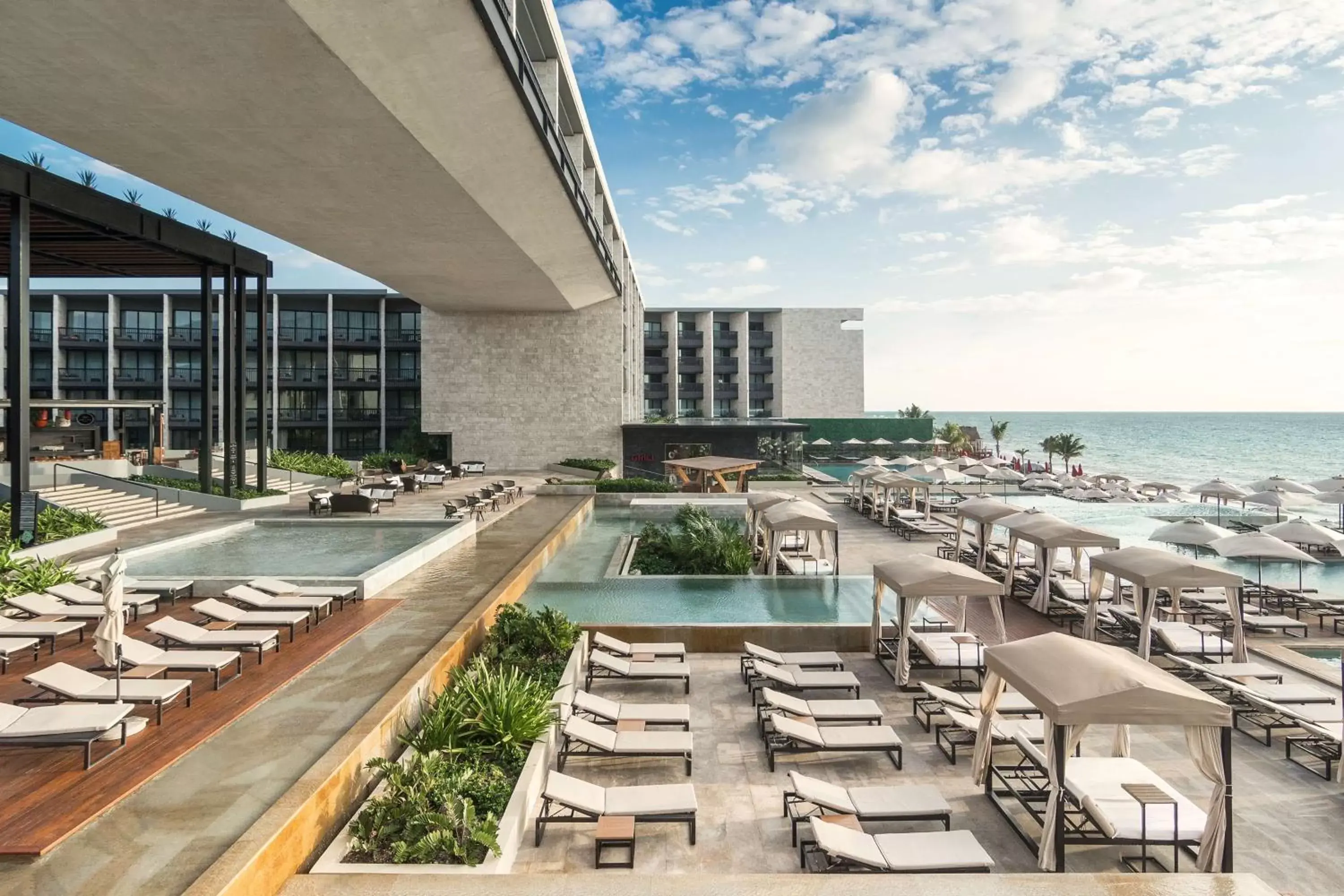 Swimming Pool in Grand Hyatt Playa del Carmen Resort