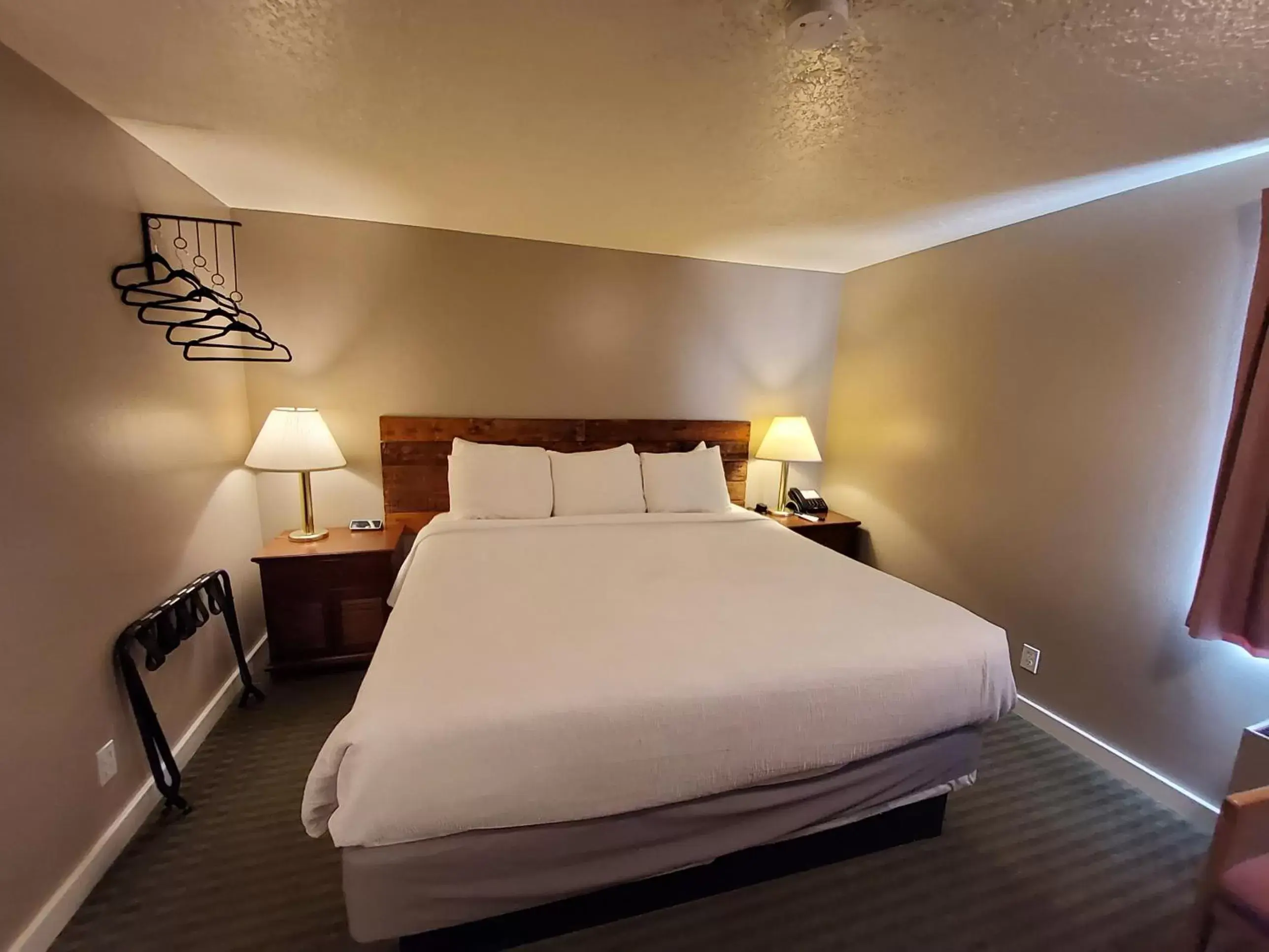 Bed in Red Ledges Inn Bed in Red Ledges Inn