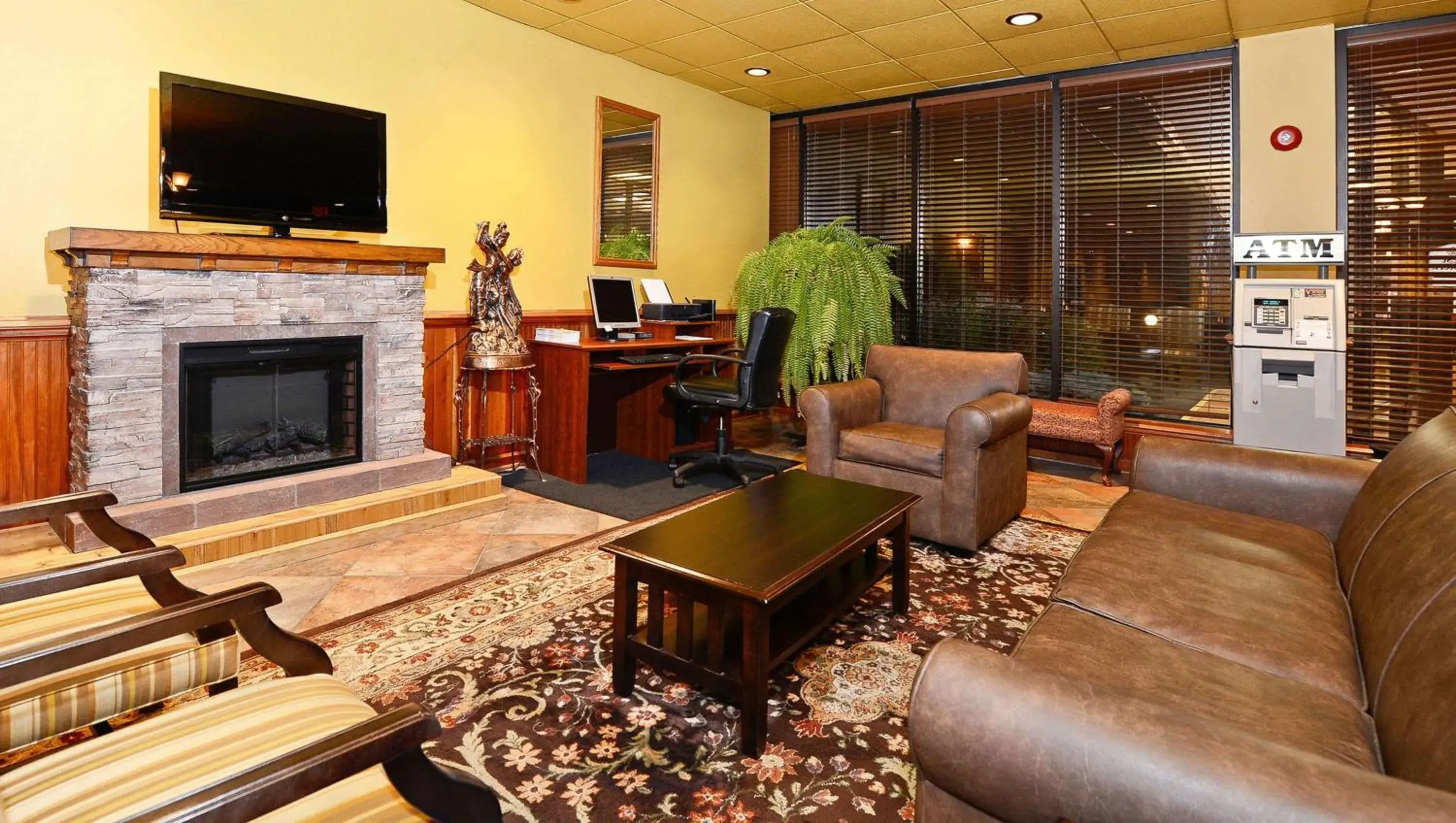 Lobby or reception in Magnuson Hotel Mountain View Lobby or reception in Magnuson Hotel Mountain View