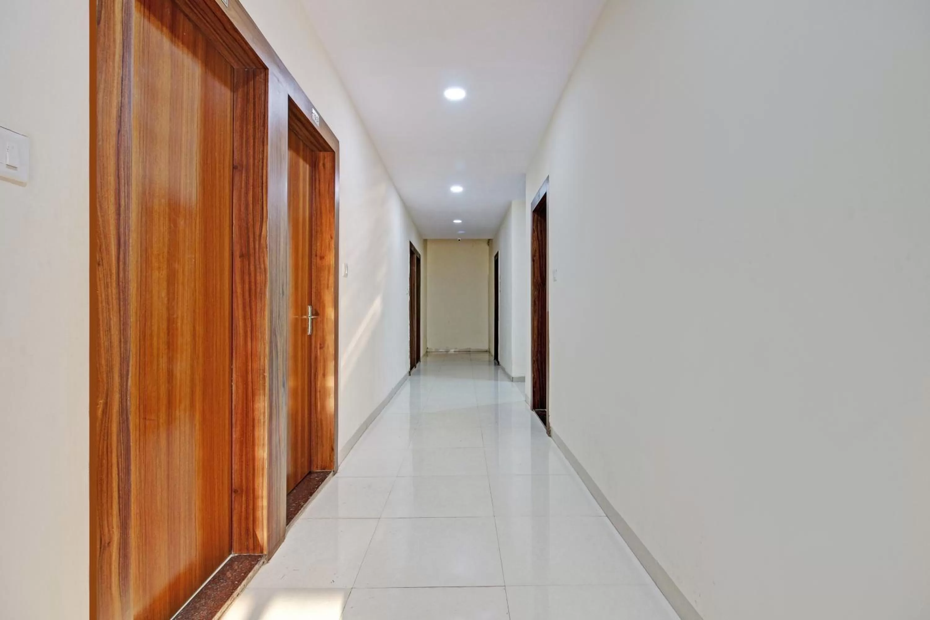 Lobby or reception in Treebo Krishna Regency ISBT Bus Stop