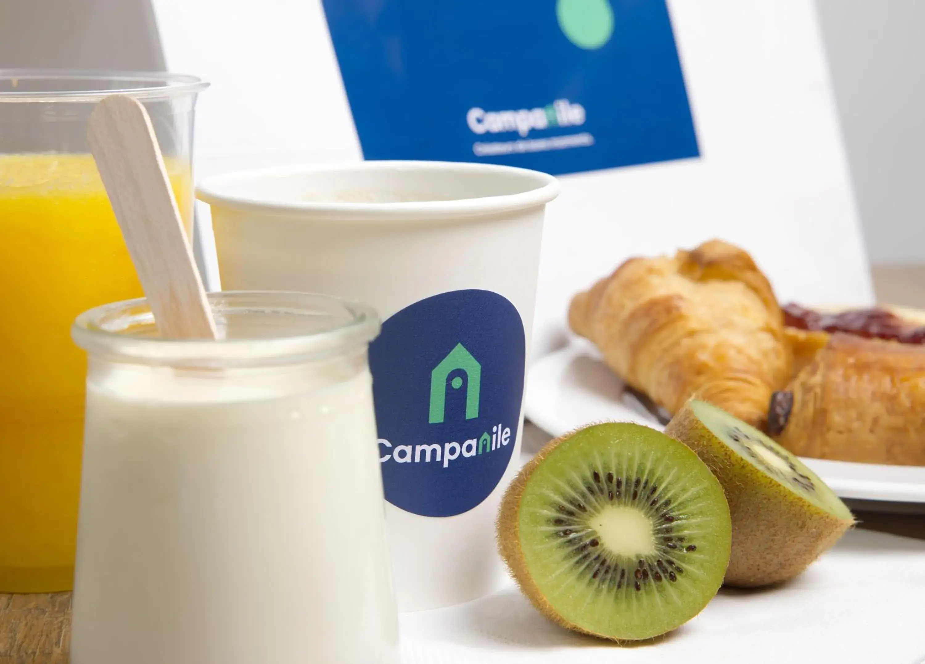 Breakfast in Campanile Plaisir Breakfast in Campanile Plaisir