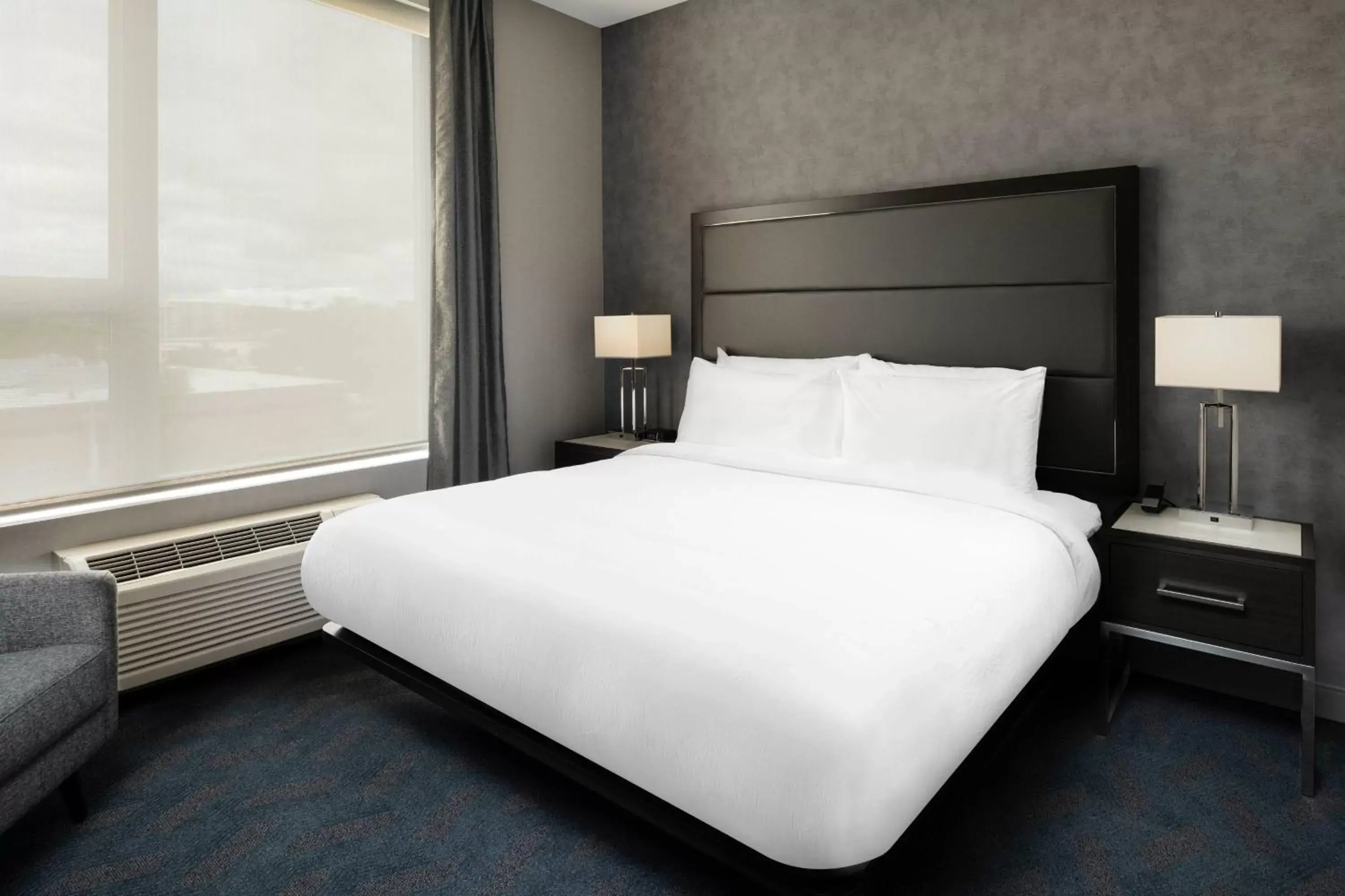 Bedroom, Bed in Residence Inn by Marriott Boston Natick