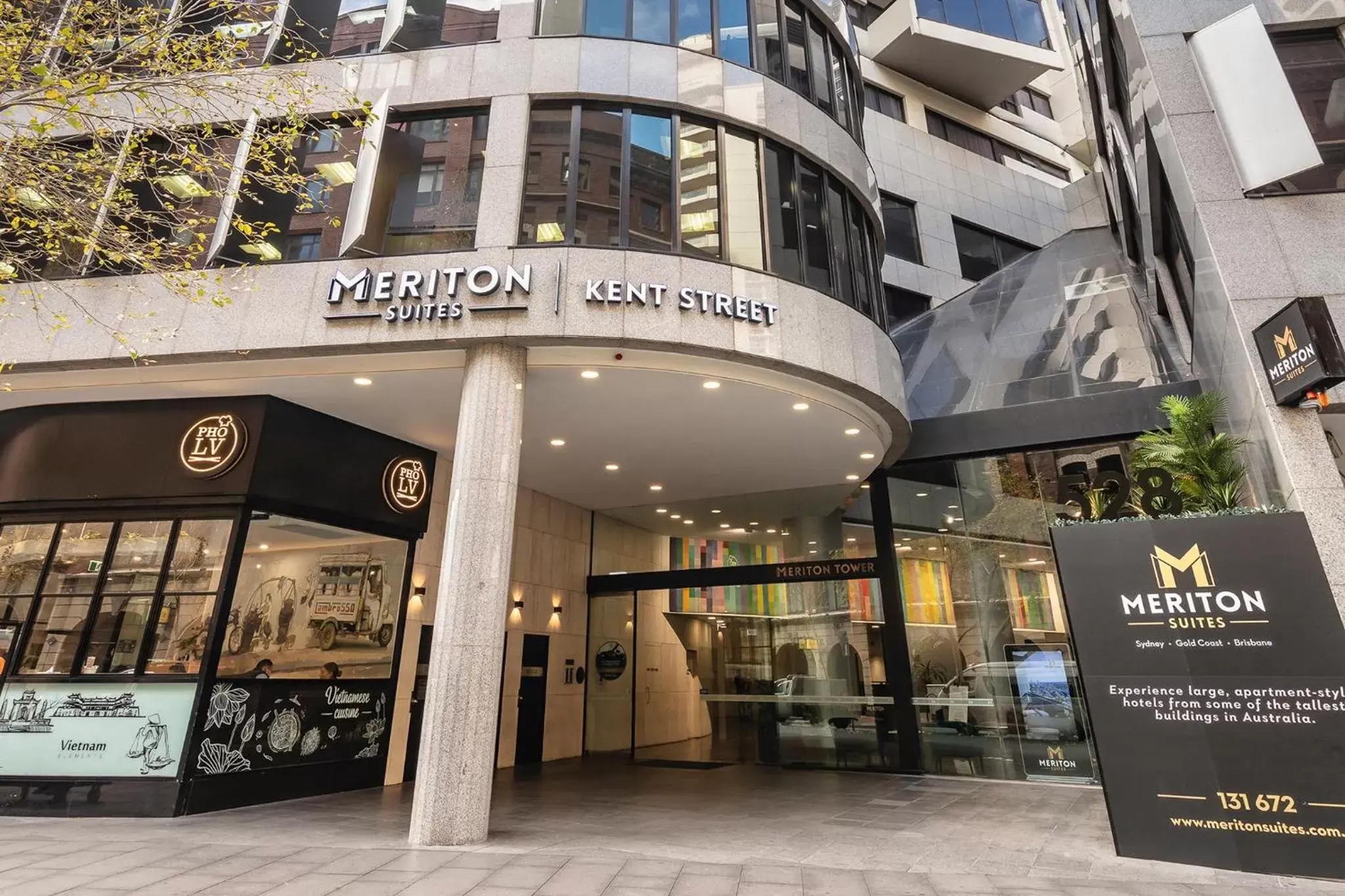 Property building in Meriton Suites Kent Street, Sydney