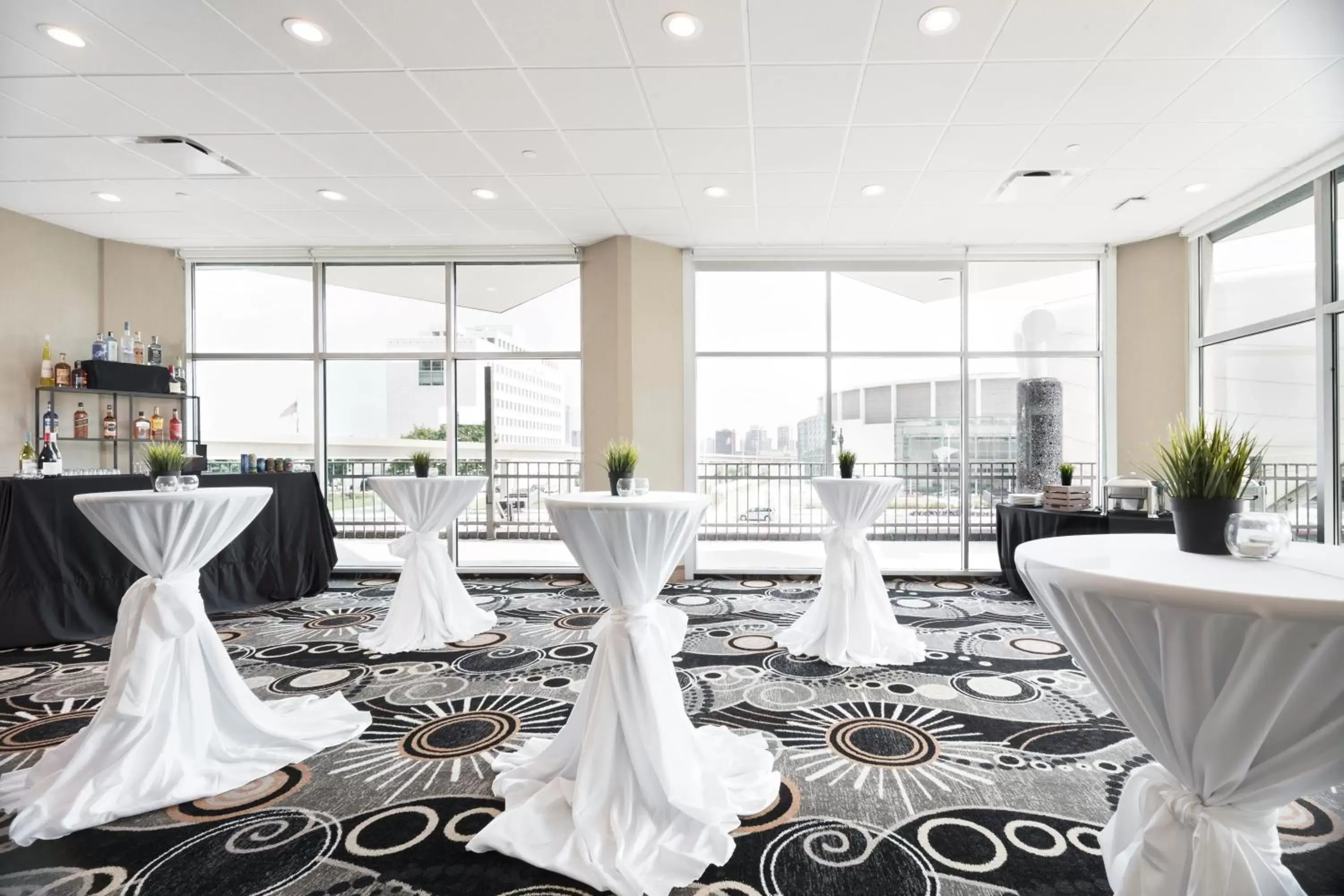 Meeting/conference room, Banquet Facilities in Fort Pontchartrain Detroit, a Wyndham Hotel