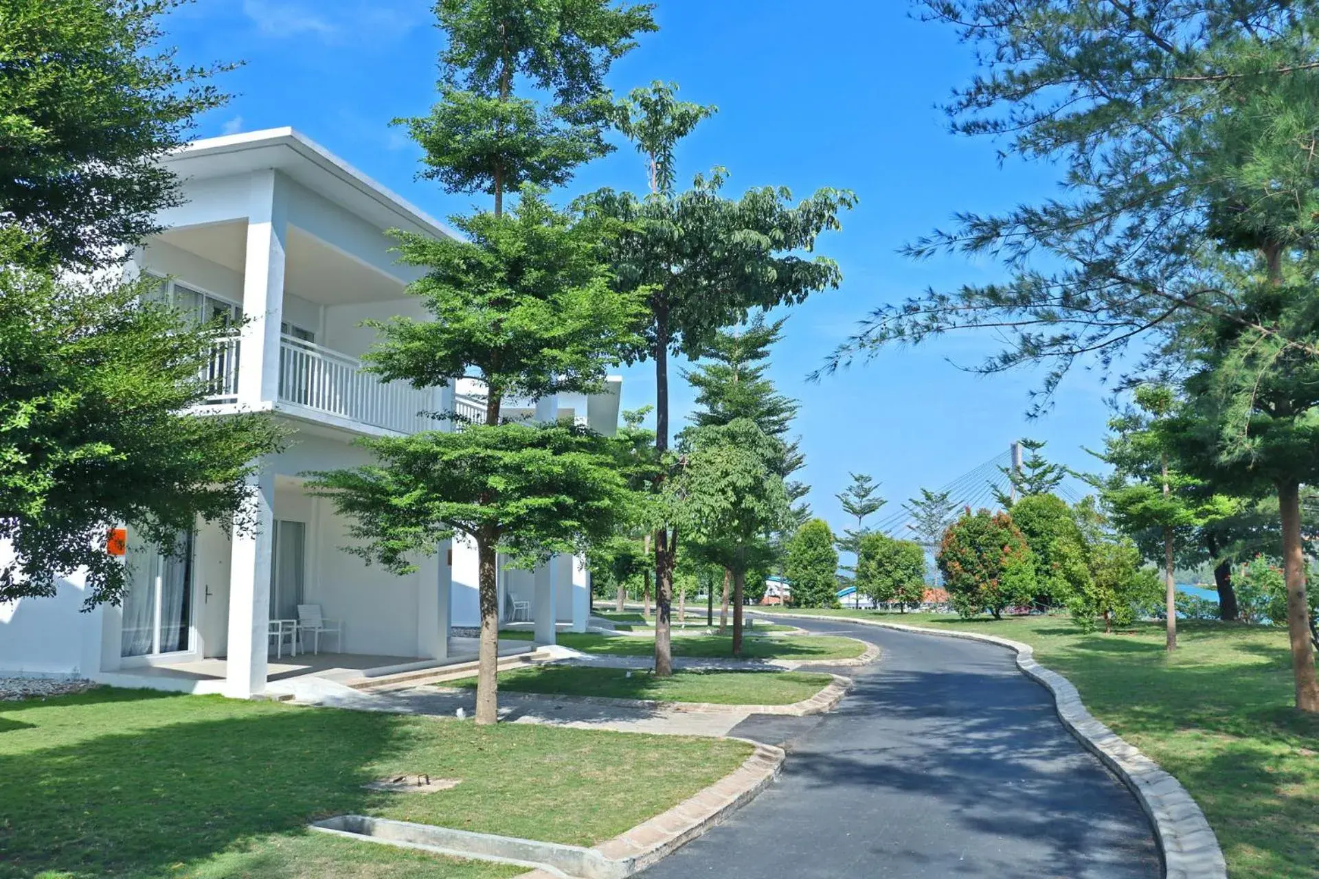 Property Building in Harris Resort Barelang Batam